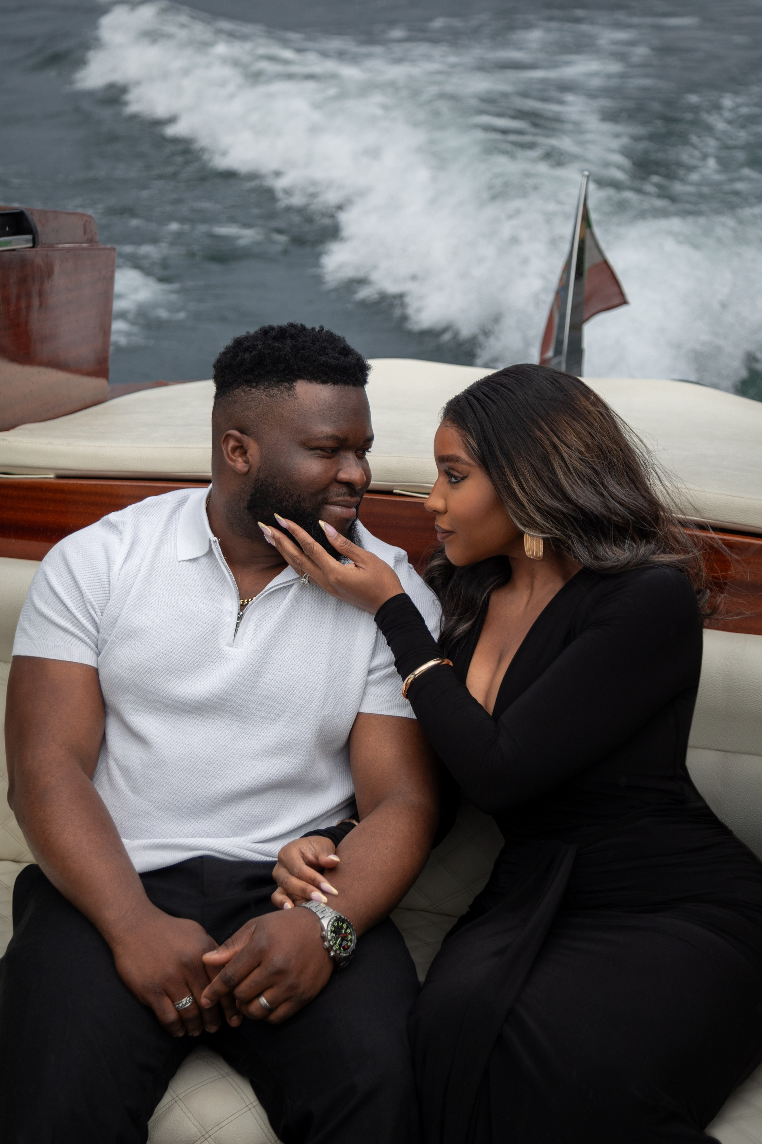 Varenna boat tour. Photographer in Milan |Mila Pro Photo