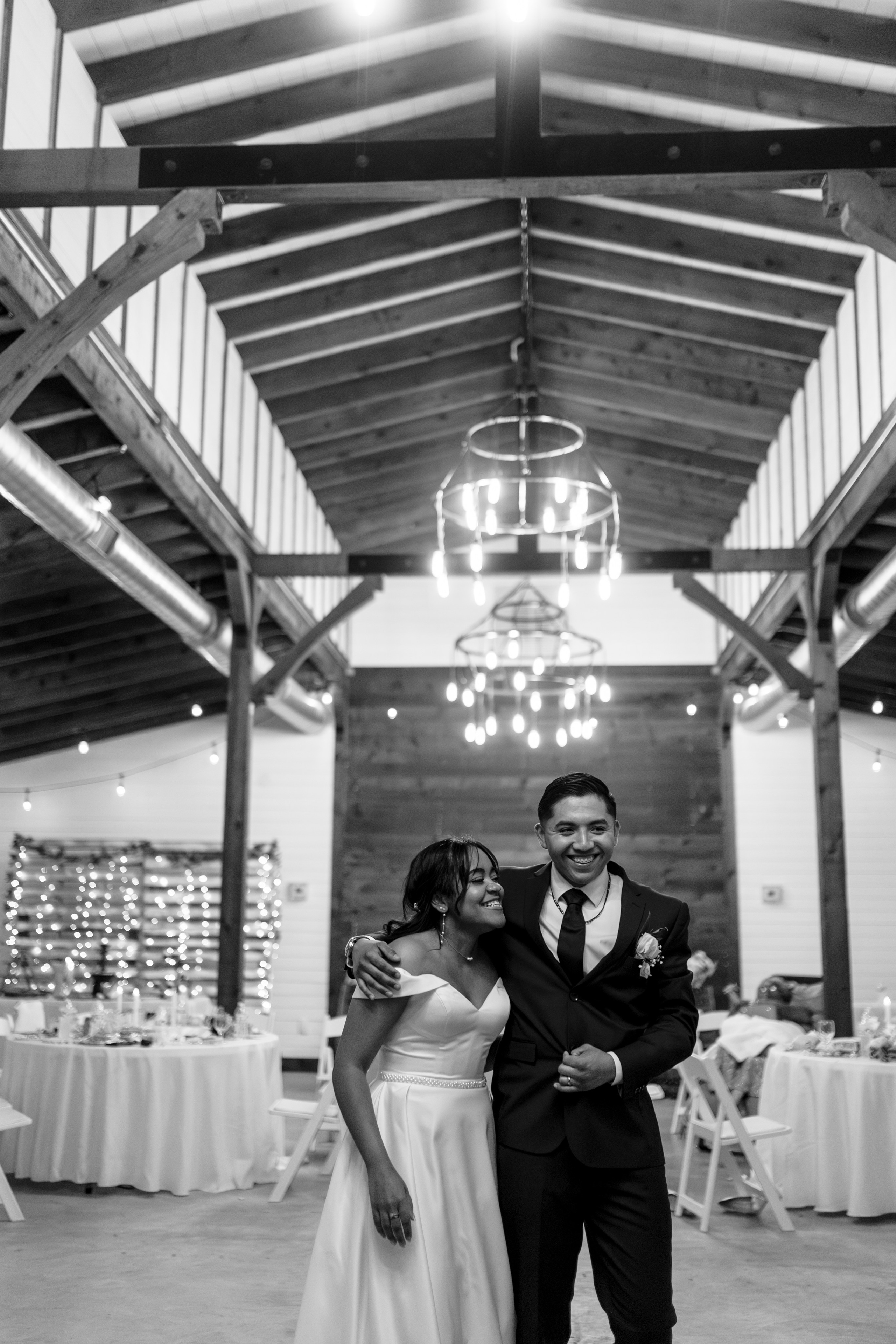 ERIC & LORELIZ. Photographer in Dallas