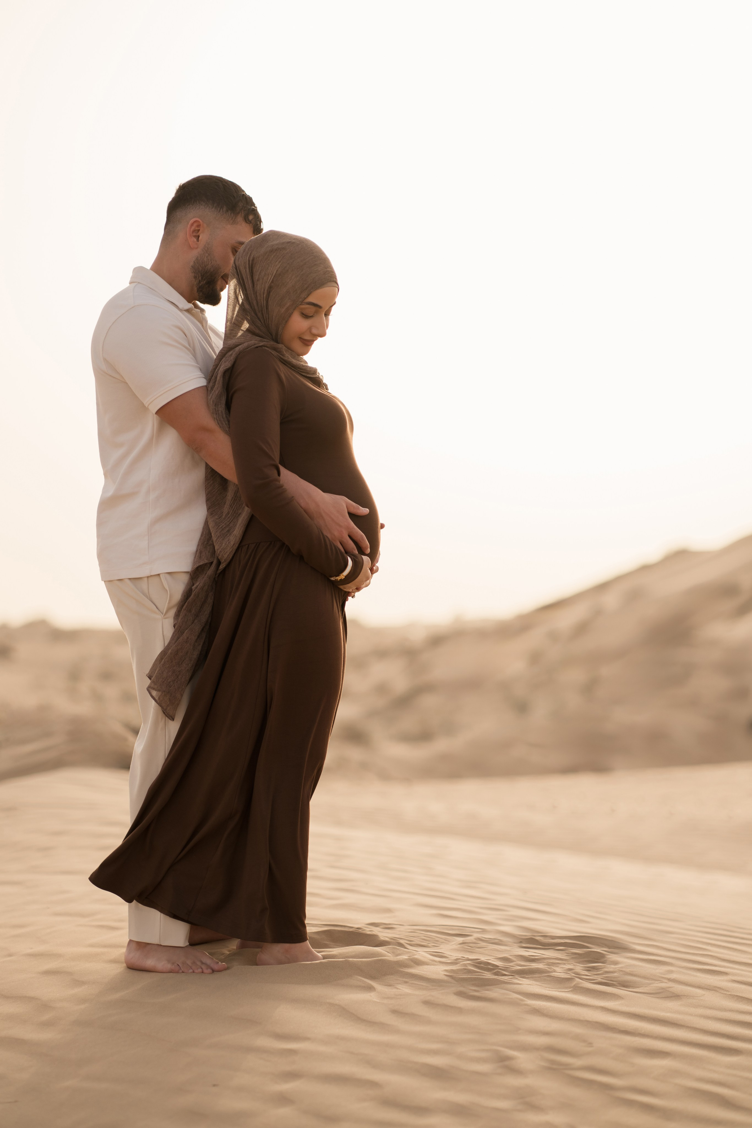Whispers of love. Angela Iakovleva — Family Photographer in Dubai