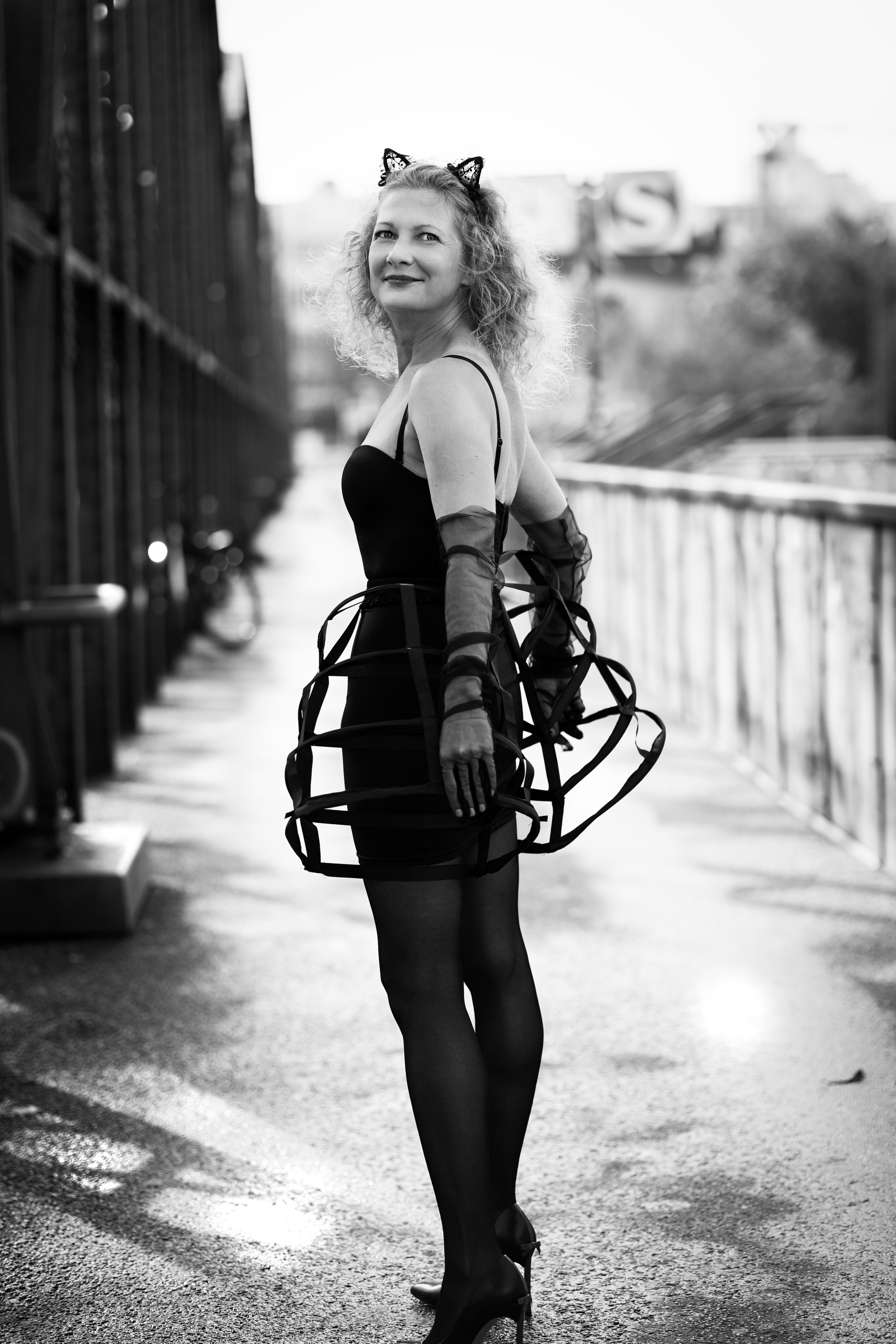 Black and white. Photographer in Munich