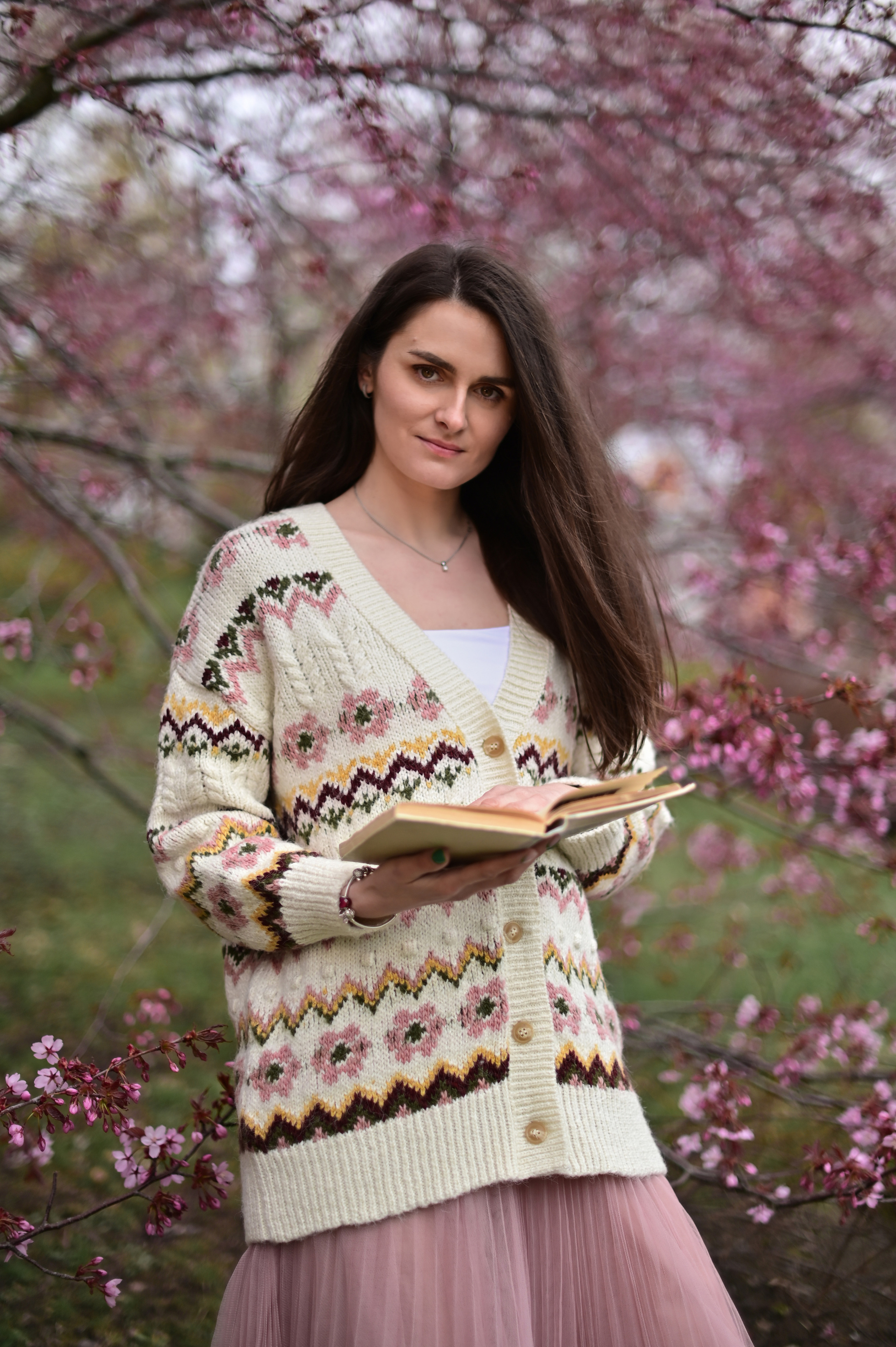 Сакура в дождь. Вероника. Детский и семейный фотограф в финляндии дина пулкка. контент фотограф