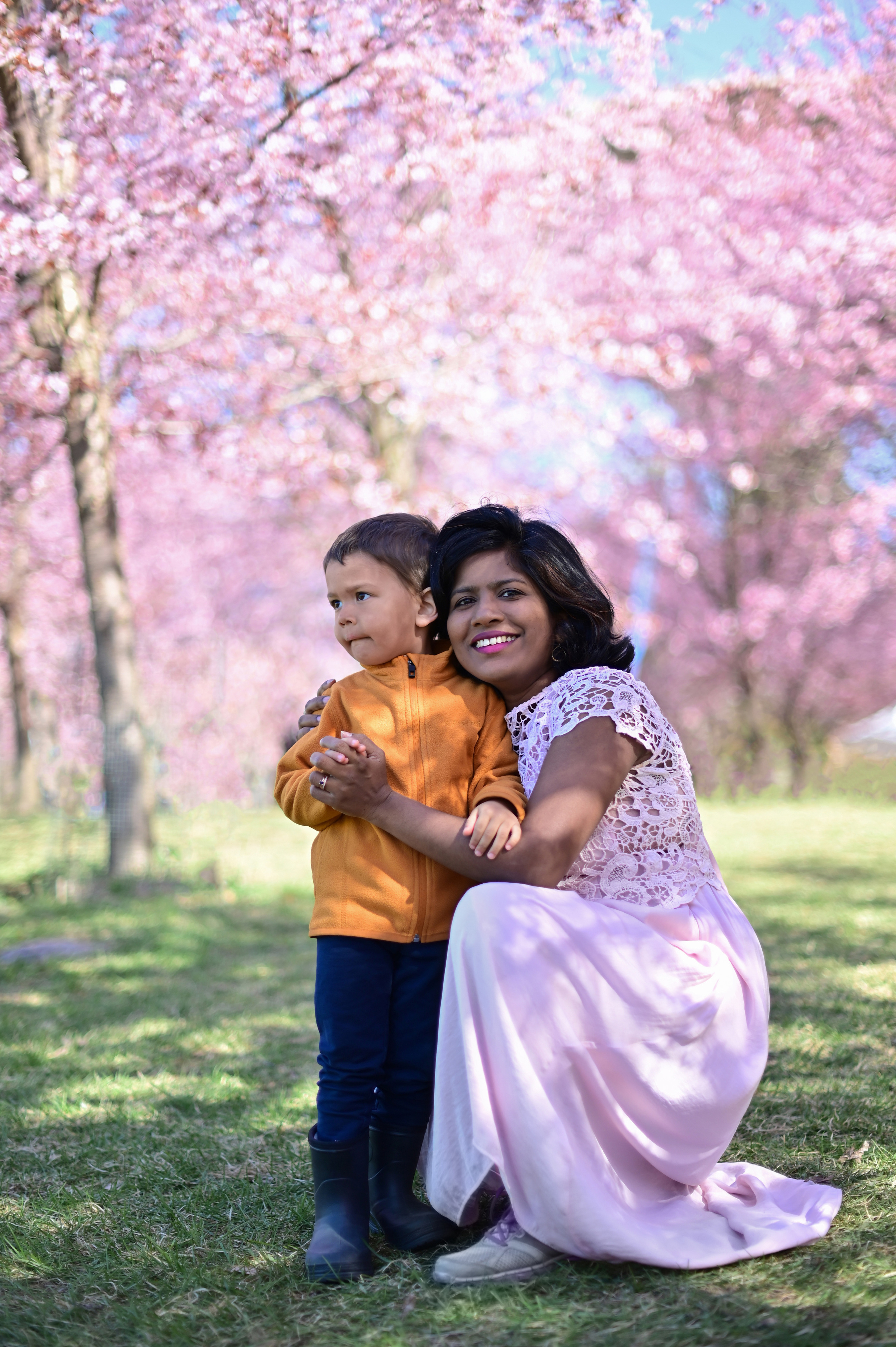 Сакура. Семейная съёмка + в ожидании. Детский и семейный фотограф в финляндии дина пулкка. контент фотограф