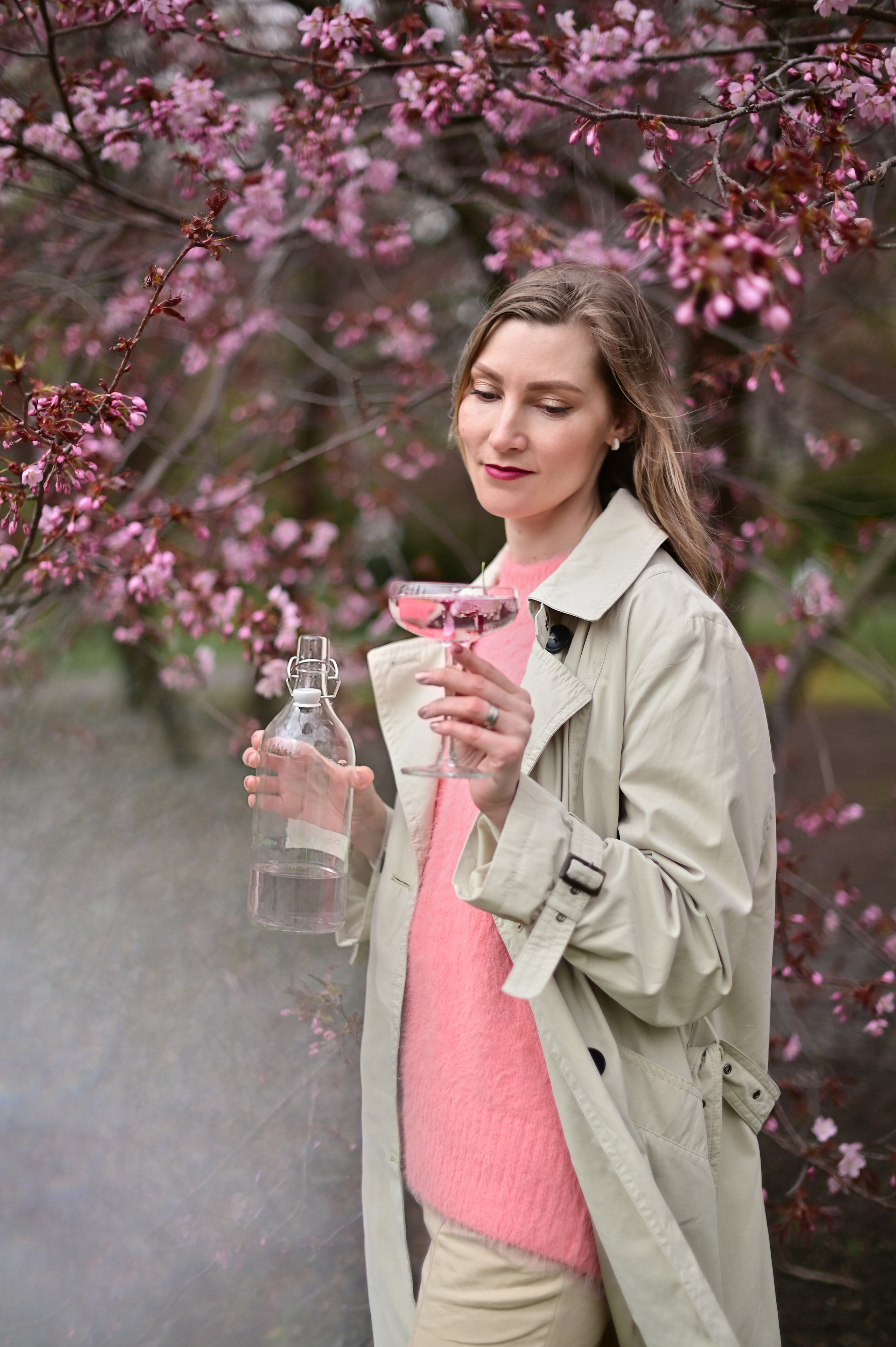 Сакура в дождь. Анна. Детский и семейный фотограф в финляндии дина пулкка. контент фотограф