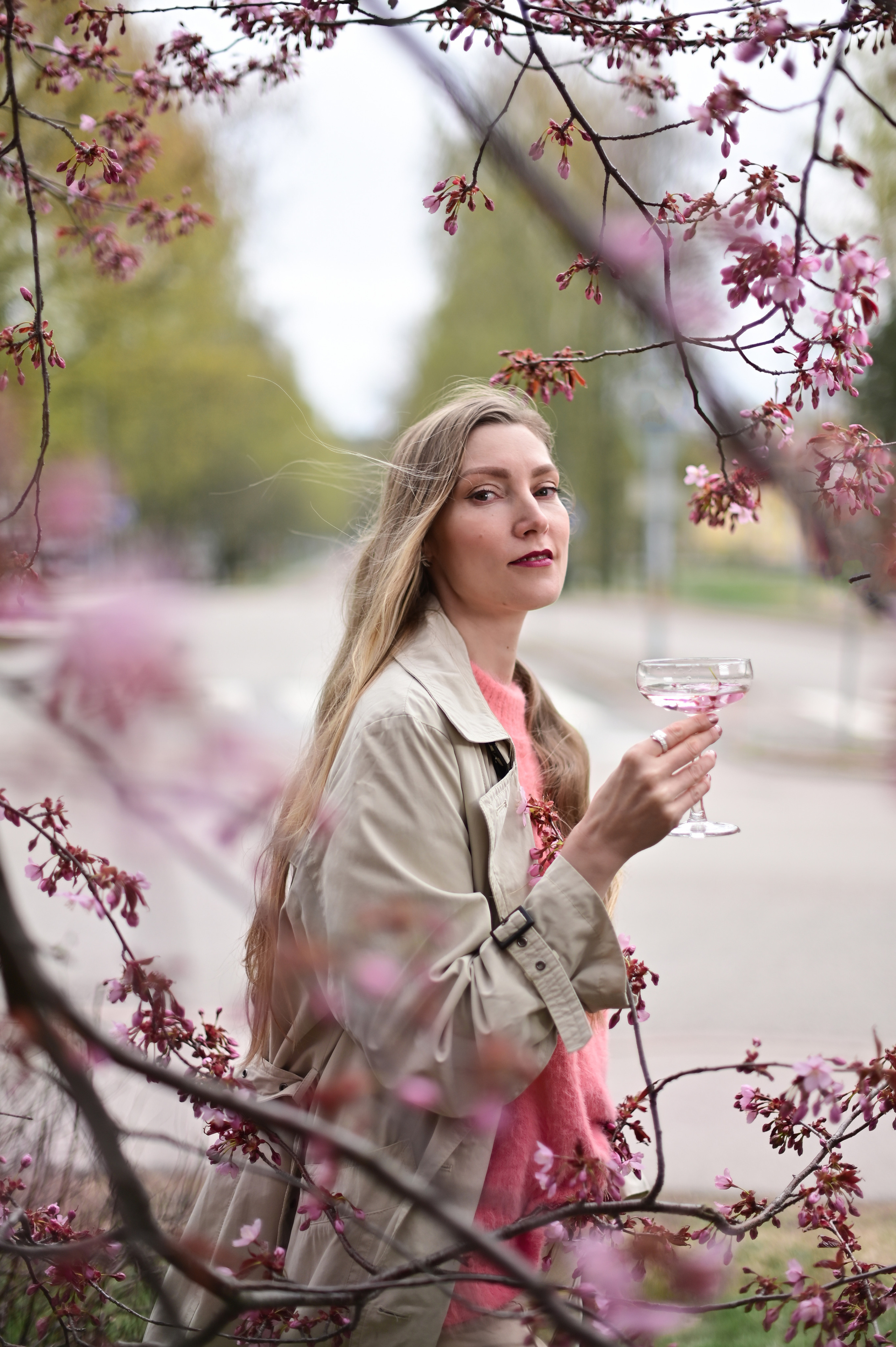 Сакура в дождь. Анна. Детский и семейный фотограф в финляндии дина пулкка. контент фотограф