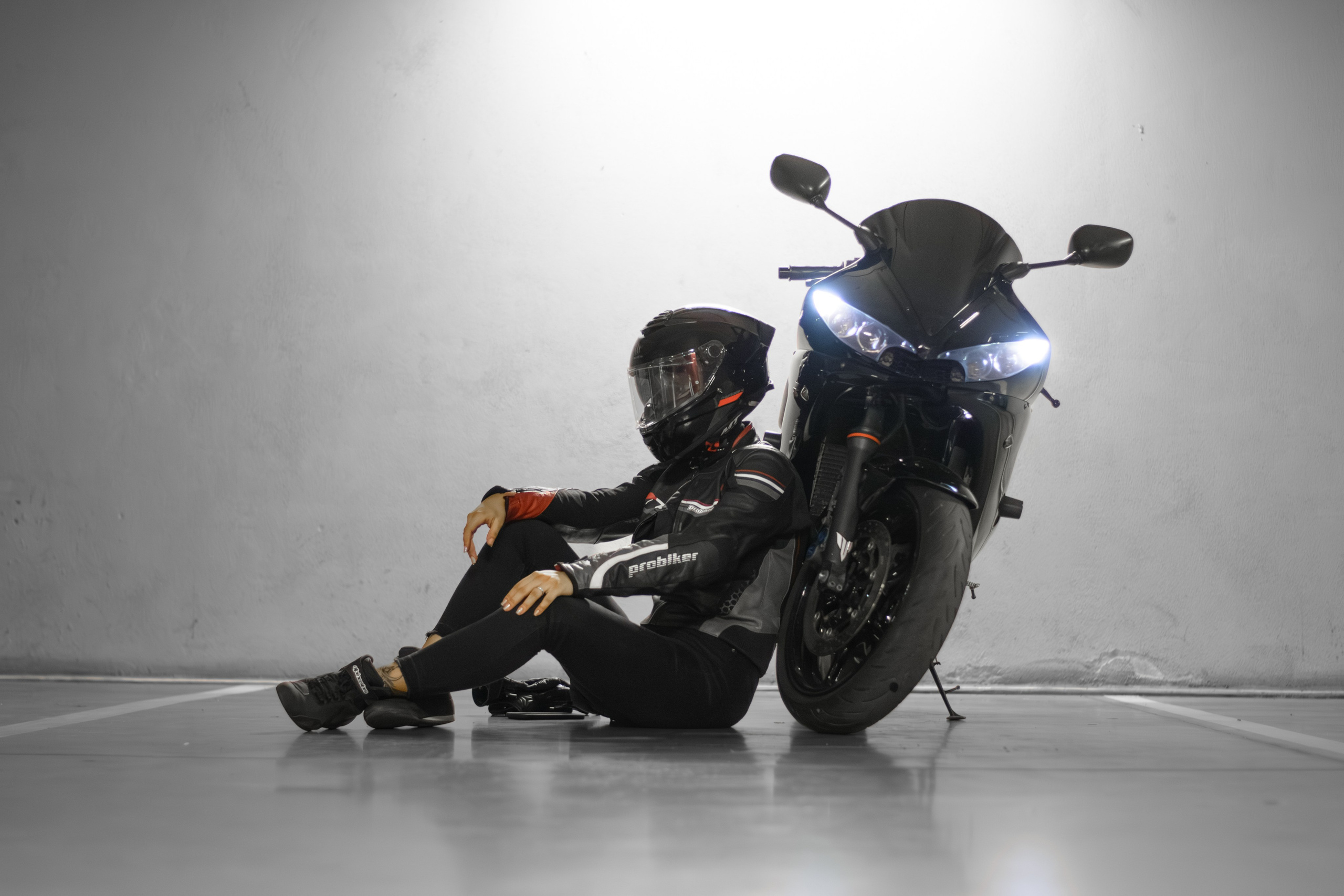 Yamaha R6. Johnnyshoots