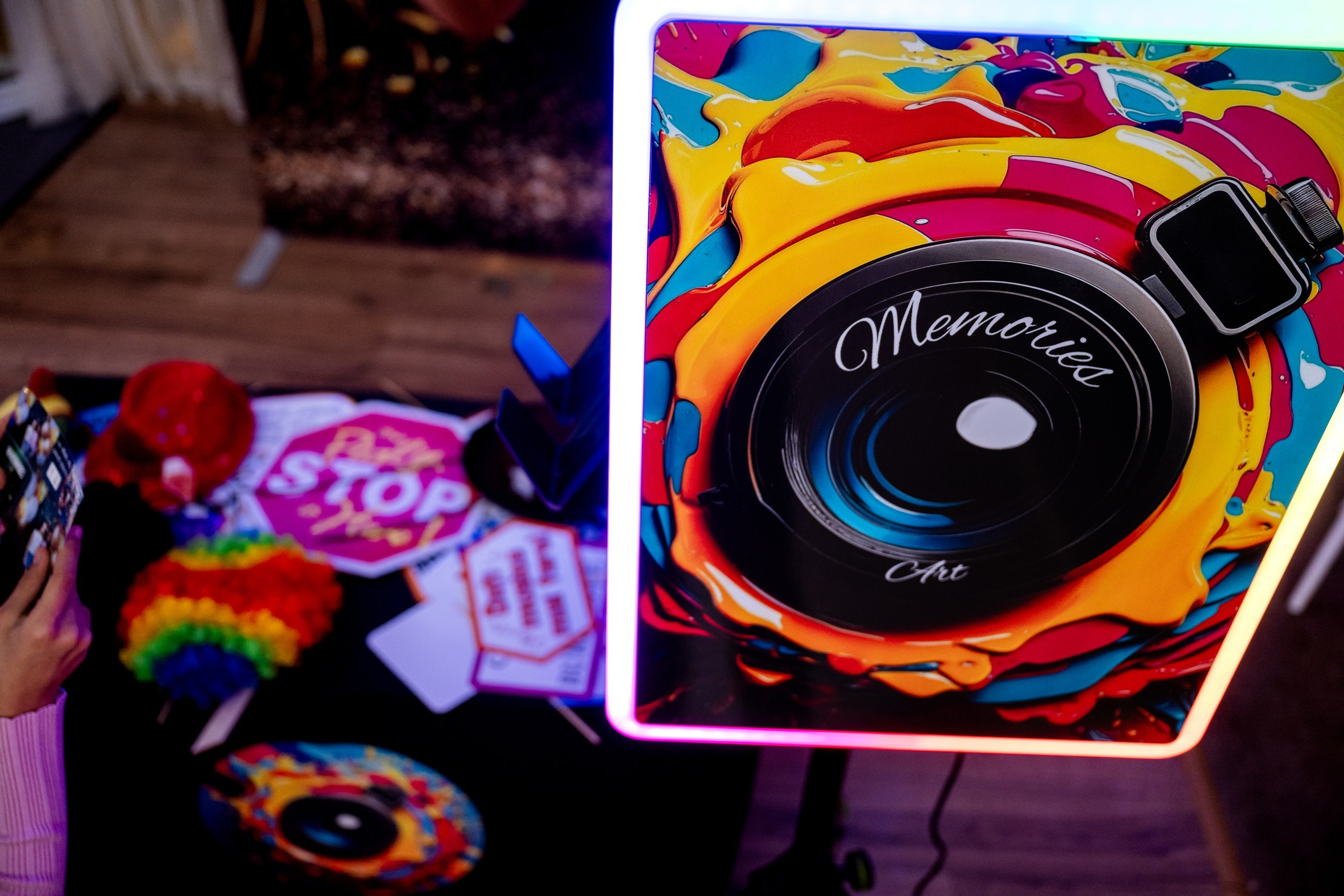 Cabină foto cu led. MOMENTsFILM — Foto-Video wedding & more