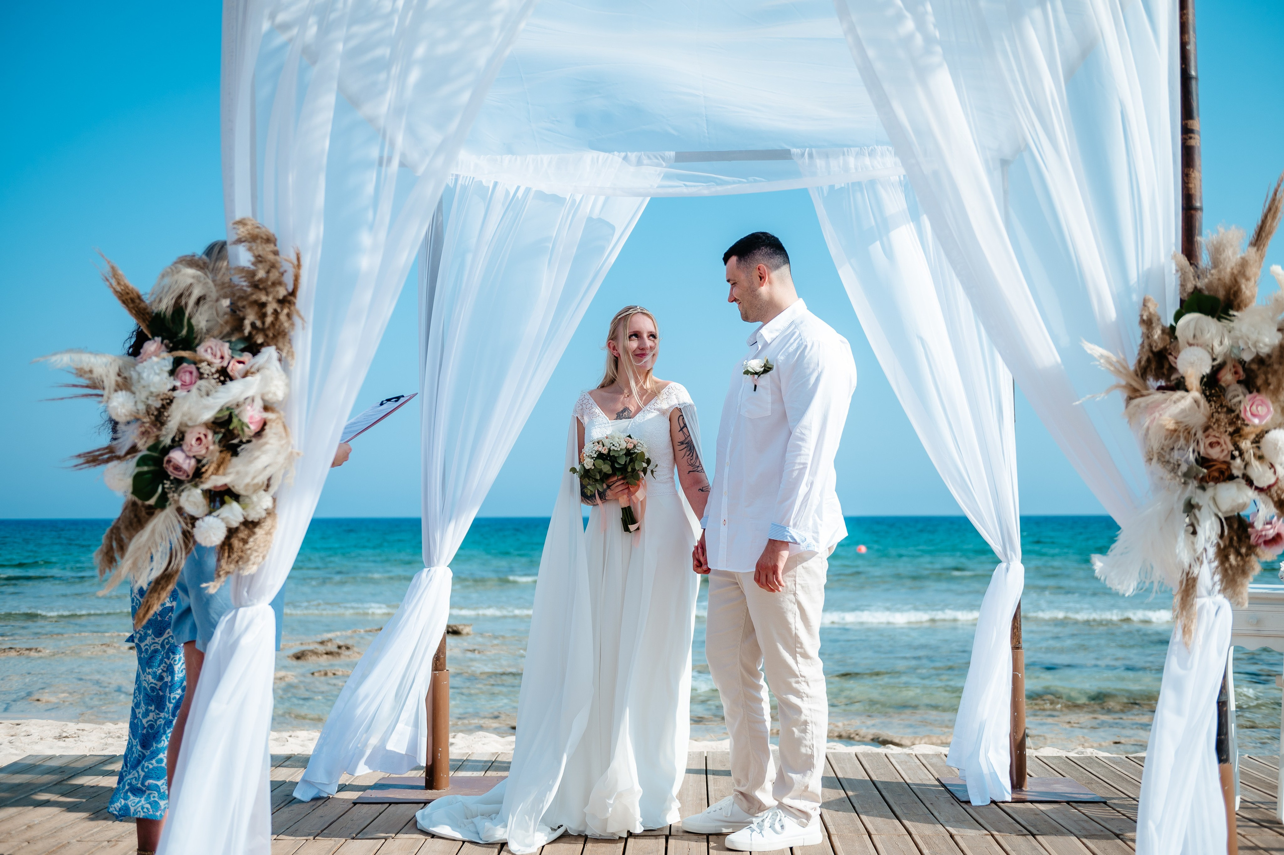Ceremony sirens beach. AdrianOltean.wfolio.pro