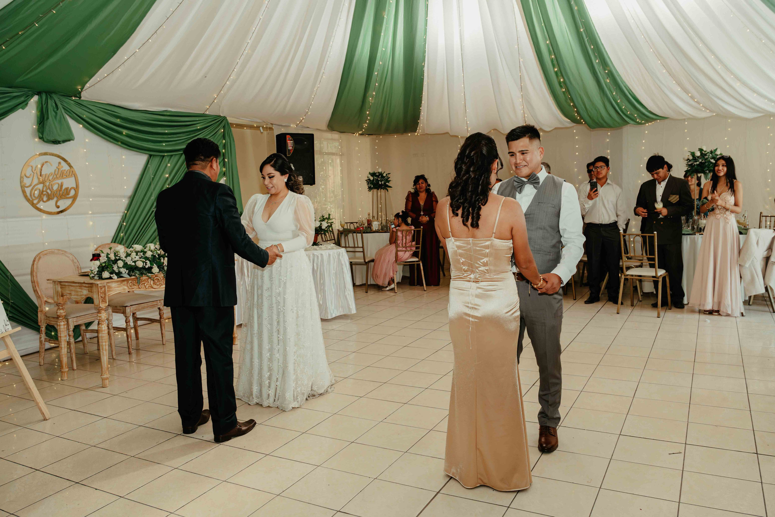 VICTOR Y MELANY BODA CIVIL. Studio KVTA | Fotografía y Video de Bodas en Arequipa