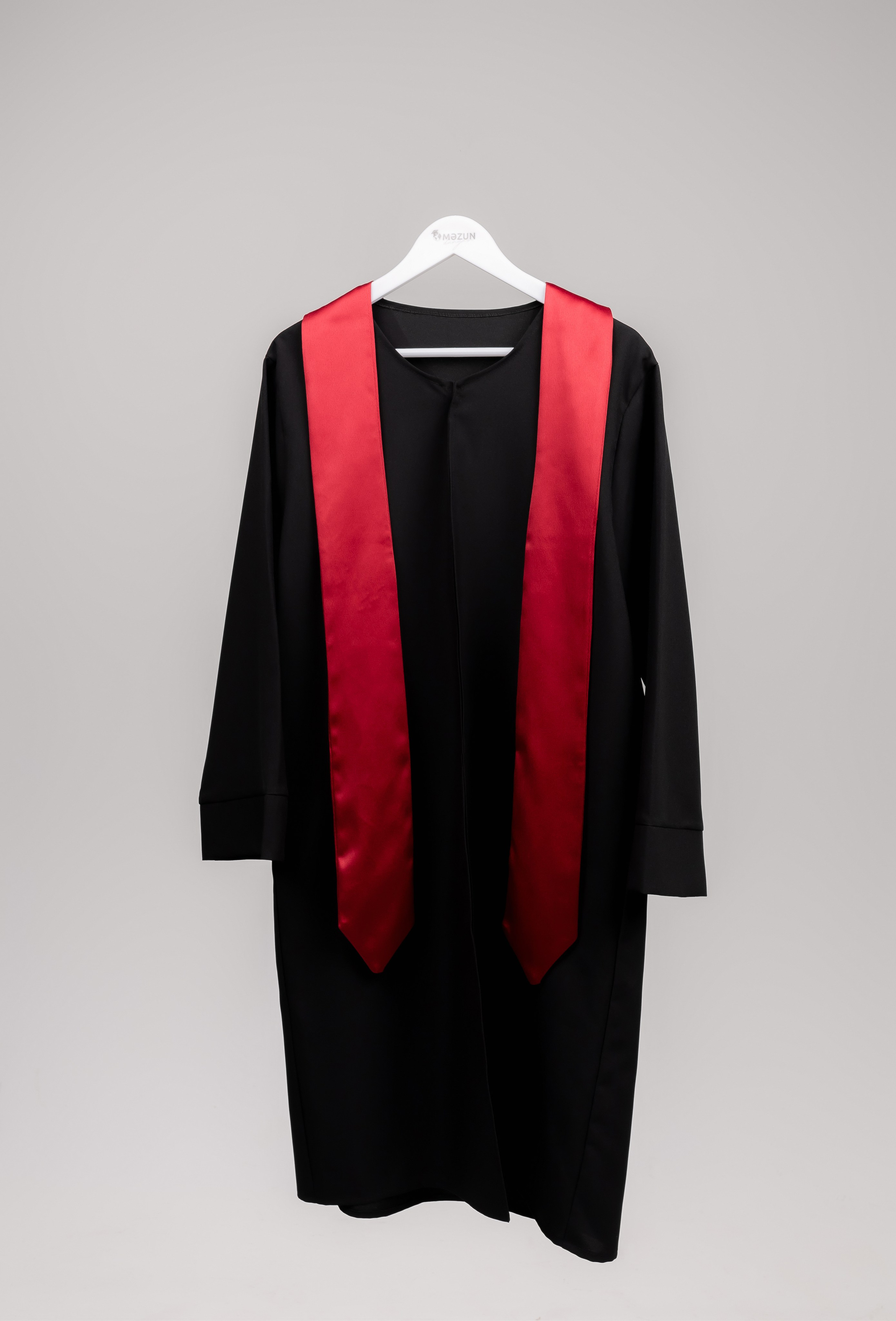 Premium mezun xalati, qara mezun geyimi, ag mezun libasi, qirmizi sarfli mezun paltari, mezun aksesuarlar, mezun papaqlari, mezun lentleri, mezun hediyyeleri, mezun fotosessiya geyimleri, mezun cekilisi ucun geyimler, mezun tedbirleri ucun aksesuarlar, mezun geyimlerinin icare ve satisi, premium mezun libaslari, mezun geyimleri online sifaris, mezun geyimleri Bakida, mezun geyimleri qiymetleri, mezun geyimleri modelleri, Mezun cekilisi, mezun fotosessiyasi, mezun cekilisi ucun geyimler, mezun mantiyasi cekilisi, mezun fotosessiya ideyalari, mezun gunu fotosessiya, mezun xatireleri, mezun papaqlari ile fotosessiya, mezun lentleri ile cekilis, ferdi mezun fotosessiyasi, qrup mezun cekilisi, mezun fotosessiya mekani, mezun ucun ideal cekilis fonlari, mezun fotosessiya aksesuarlari, mezun albomu sekilleri, mezun cekilisi poza ideyalari, universitet mezun fotosessiyasi, kollektiv mezun fotosessiyasi, mezun xalatlari ile cekilis, mezun mantiyasi fotosessiyasi, mezun geyimleri ile professional cekilis, mezun tebrik fotosessiyasi, en yeni mezun cekilis trendləri, mezun fotosessiya xidmetleri, premium mezun cekilisi, mezun cekilisi ucun dekorlar, mezun fotosessiyasi aksesuarlar, mezun gunu en gozel fotolar, mezun cekilisi fotostudiya, bakida mezun fotosessiyasi, xaricde mezun cekilisi, mezun gunune ozel cekilis,Məzun mantiyaları, eksklüziv məzun geyimləri, ağ və qara məzun libasları, məzun üçün xüsusi şarf modelləri, məzun papağı və aksesuarları, fərdi dizayn məzun geyimləri, məzun tədbiri üçün ən yaxşı seçimlər, məzun fotosessiyası üçün ideal libaslar, məzun mərasimi geyimləri, keyfiyyətli məzun mantiyası, rahat və şık məzun geyimləri, məzun üçün lent və tac modelləri, məzun simvolik medalları, icarəyə verilən məzun libasları, məzun geyimlərinin sərfəli qiymətləri, onlayn məzun geyimi sifarişi, məzun paltarı mağazası, dəbli məzun geyimləri, premium məzun mantiyalarının satışı, universitet məzunları üçün mantiyalar, kollektiv məzun geyimləri, məktəb məzunları üçün geyimlər, diplom mərasimi üçün geyimlər, fərqli rəngdə məzun libasları, ən yeni məzun geyimləri, rahat və premium məzun geyimi seçimləri, Bakıda məzun geyimi mağazası, məzun üçün ən yaxşı libaslar, məzun dünyası, mezun dunyasi, mezun geyimleri