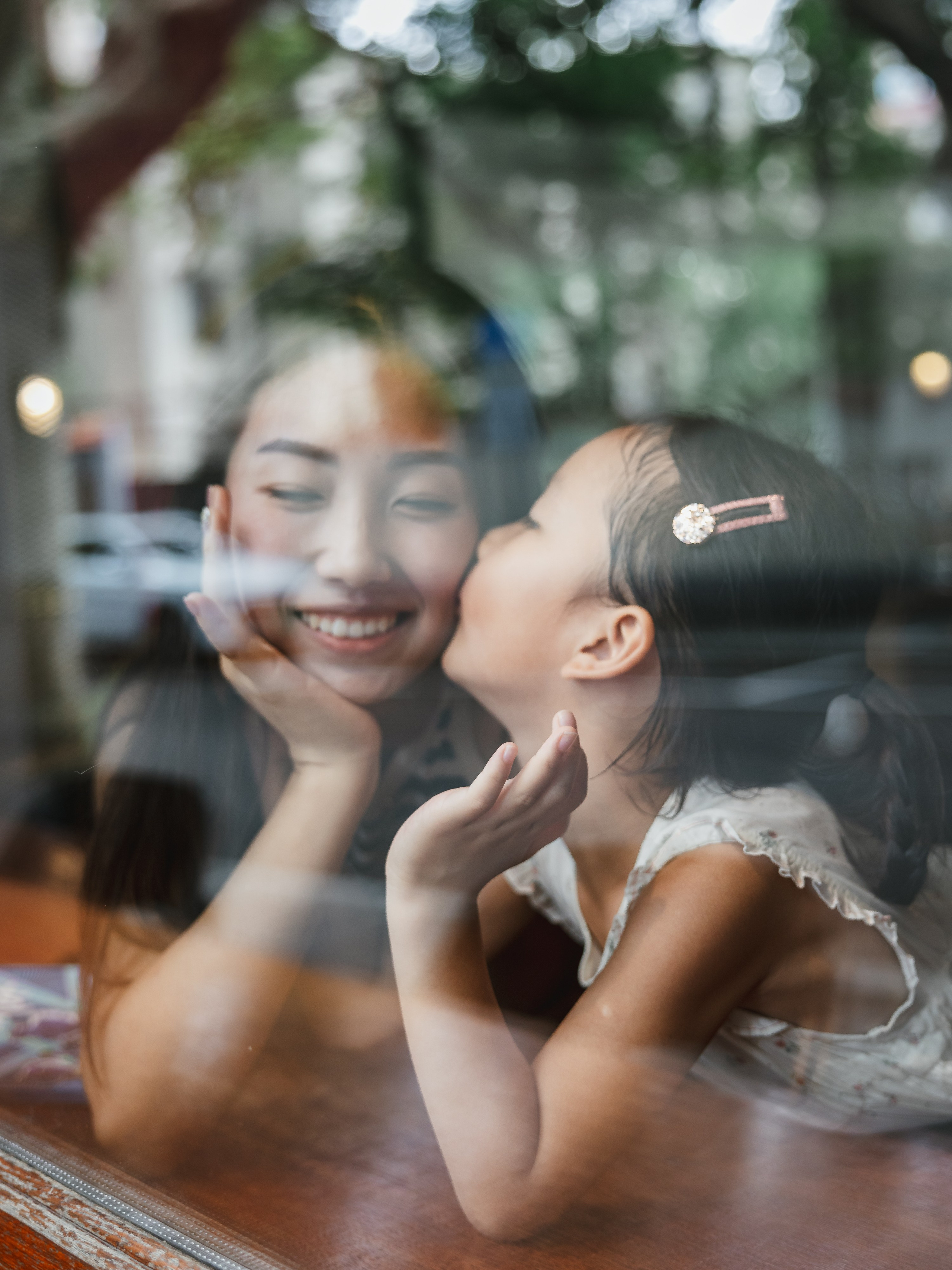 Family photograph in Shanghai. Shanghai Family Photographer Dora