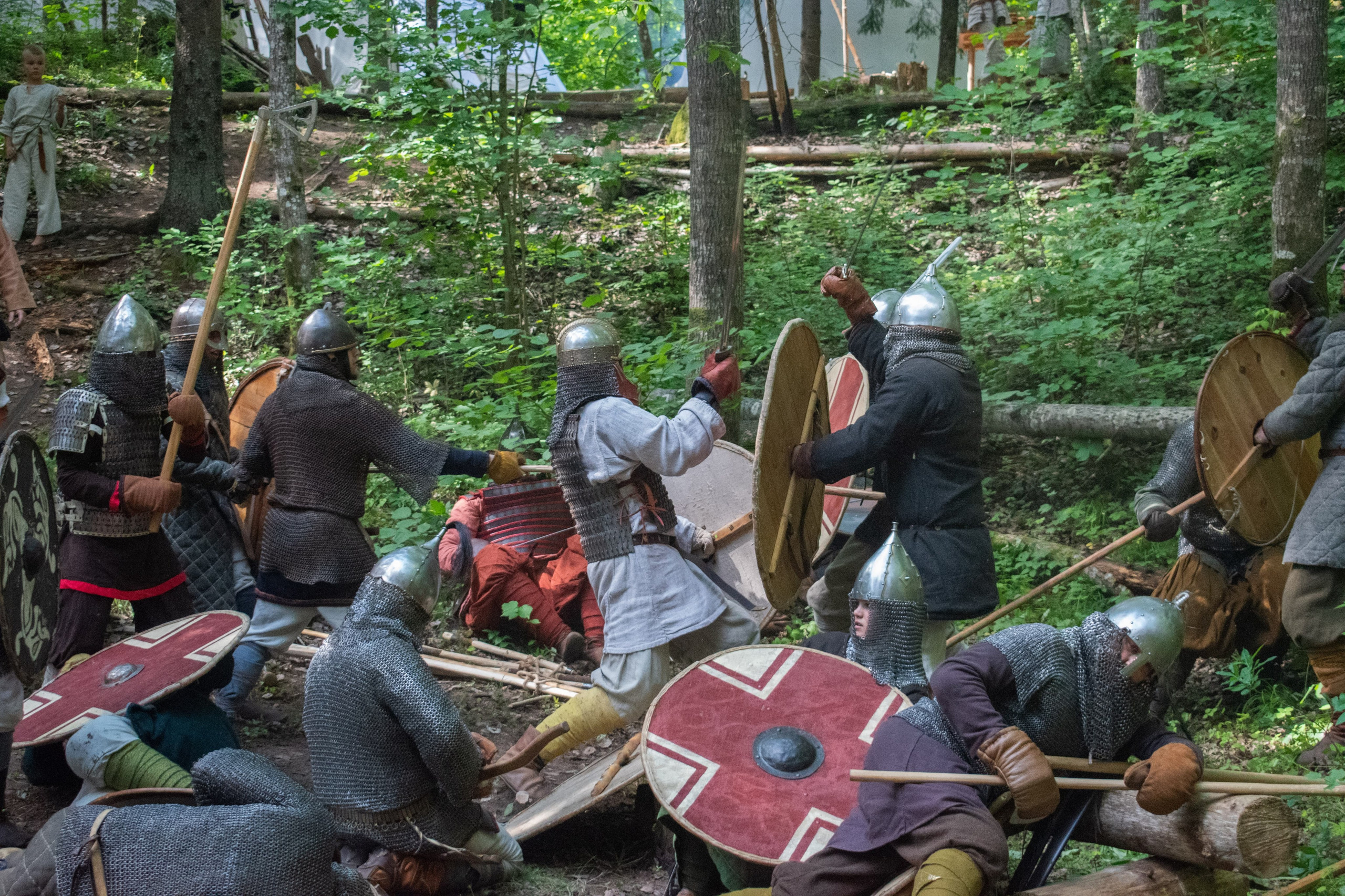 Фестиваль «Кирувере. В гостях у Медвежьей заставы» — клуб Нортман. КРиС «Нортман»