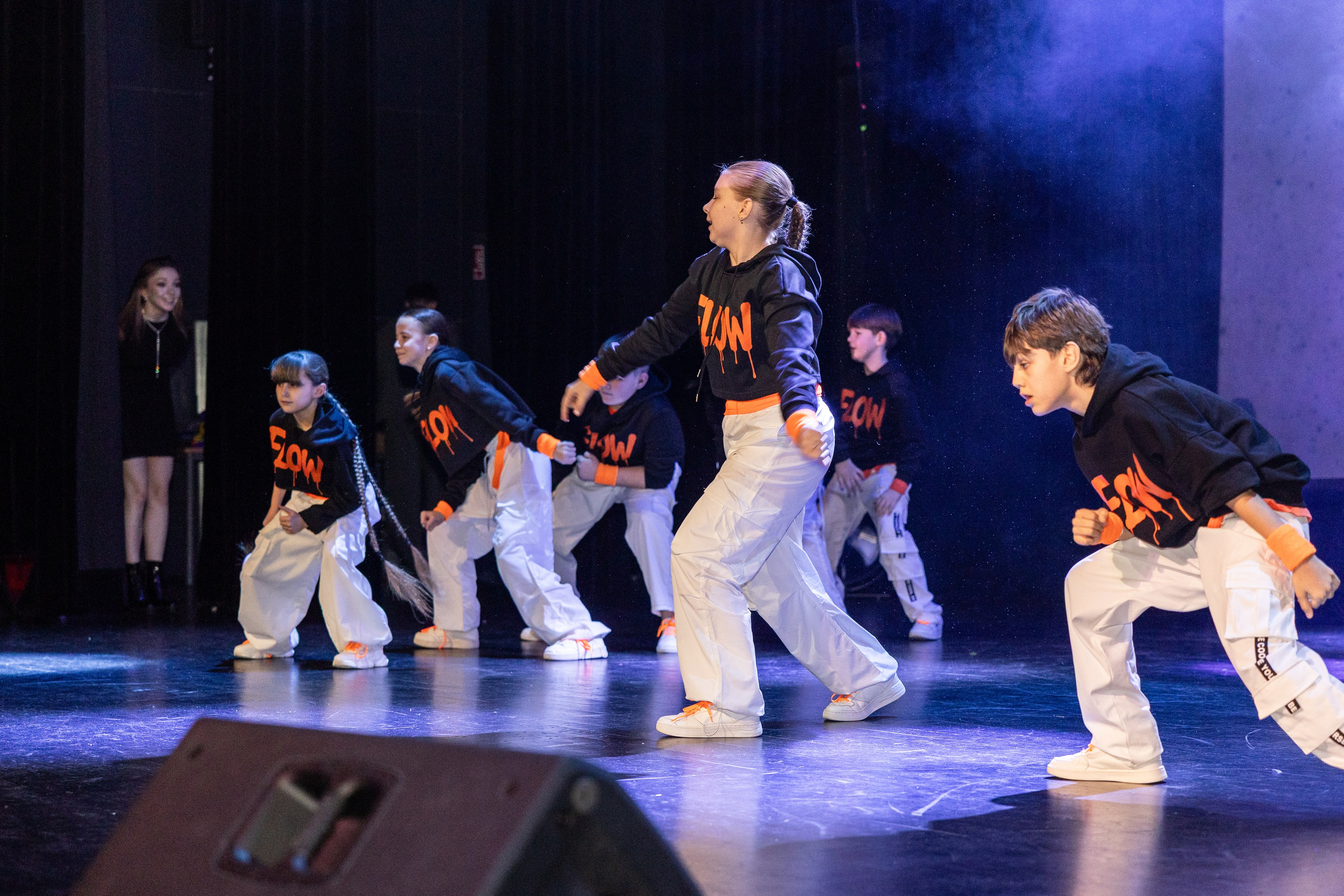 LEO DANCE SHOW WINTER 2025. Семейный и детский фотограф в Варшаве Мила Бобровская