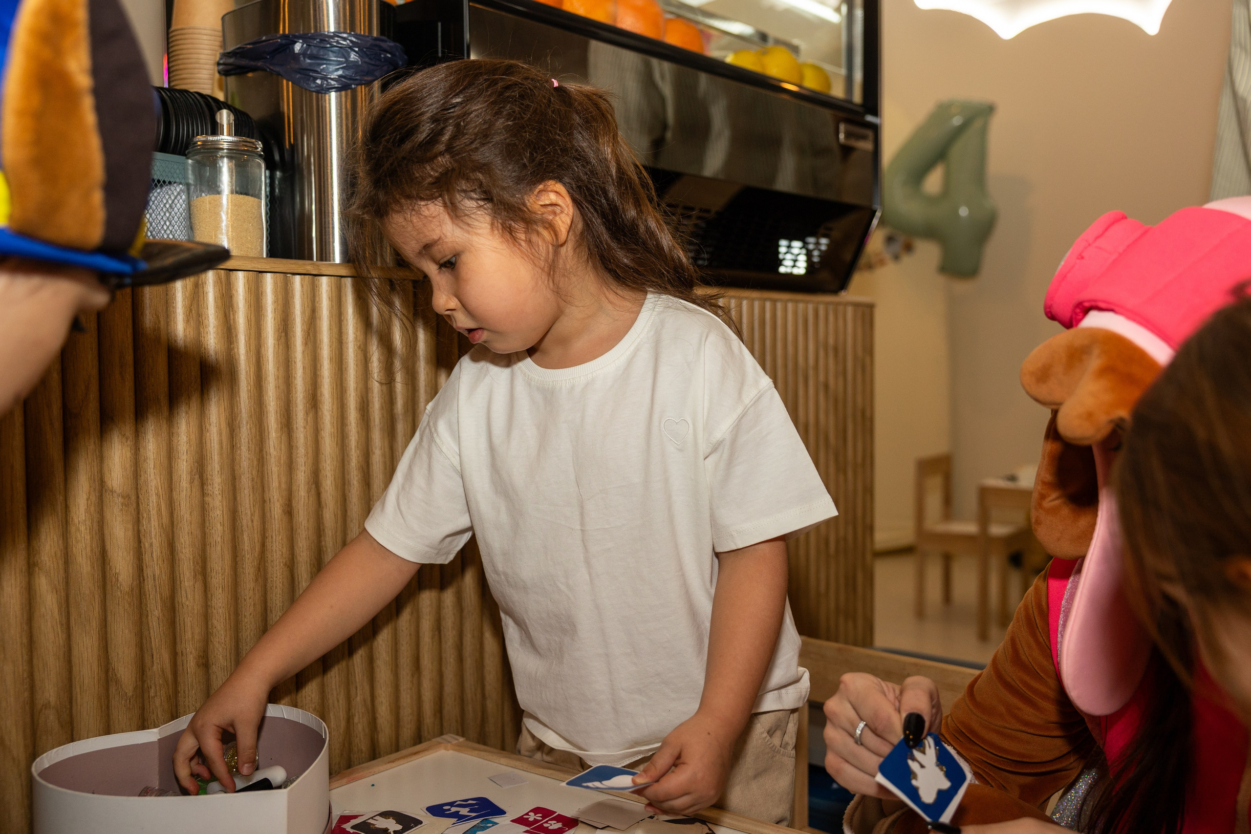 День рождения Артёма 24 января 2026 года. Семейный и детский фотограф в Варшаве Мила Бобровская
