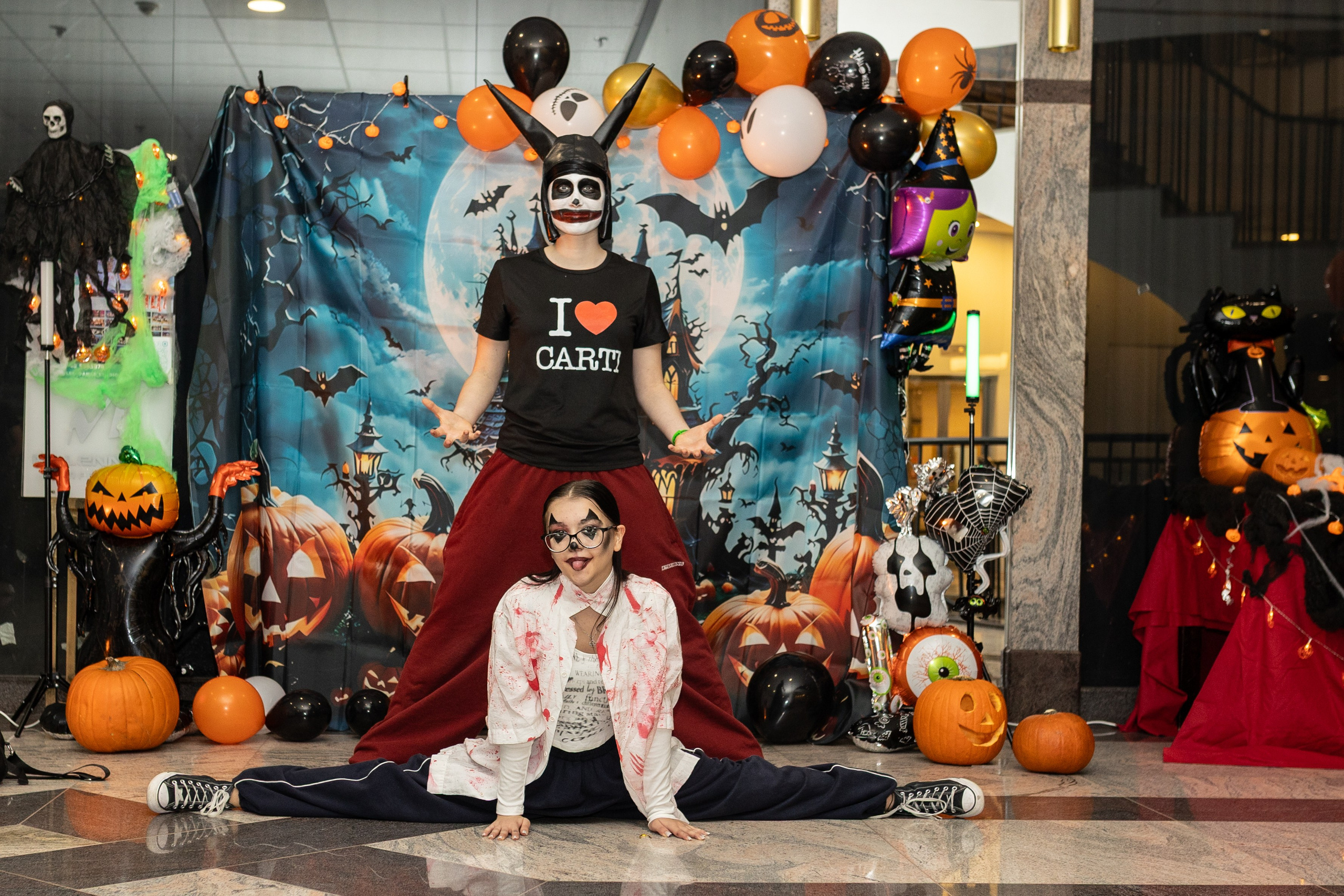 Leo dance studio Helloween 2025. Семейный и детский фотограф в Варшаве Мила Бобровская