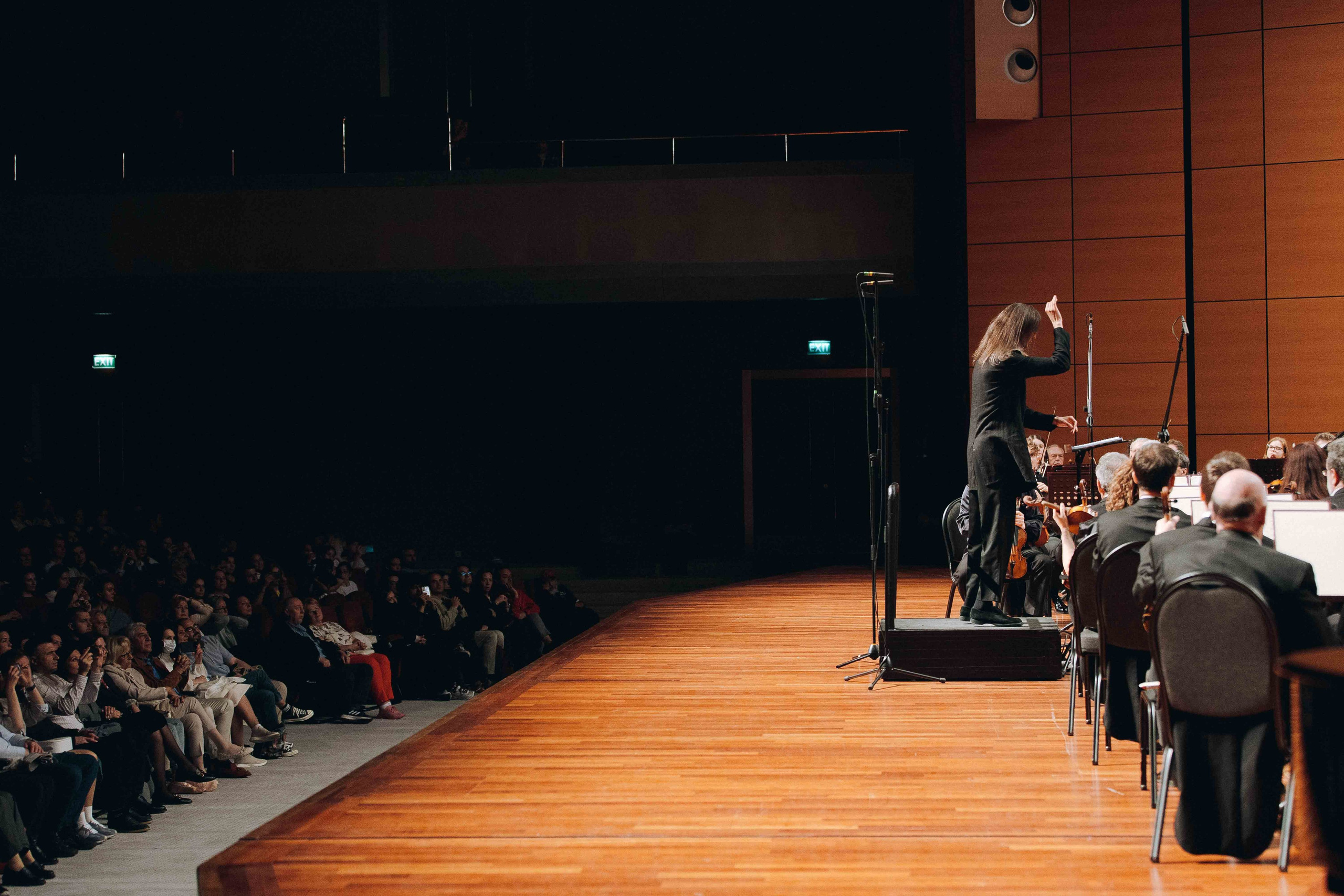 The Tchaikovsky Academic Grand Symphony Orchestra in Istanbul. Wedding&Event photographer Ismail Rzayev in Baku