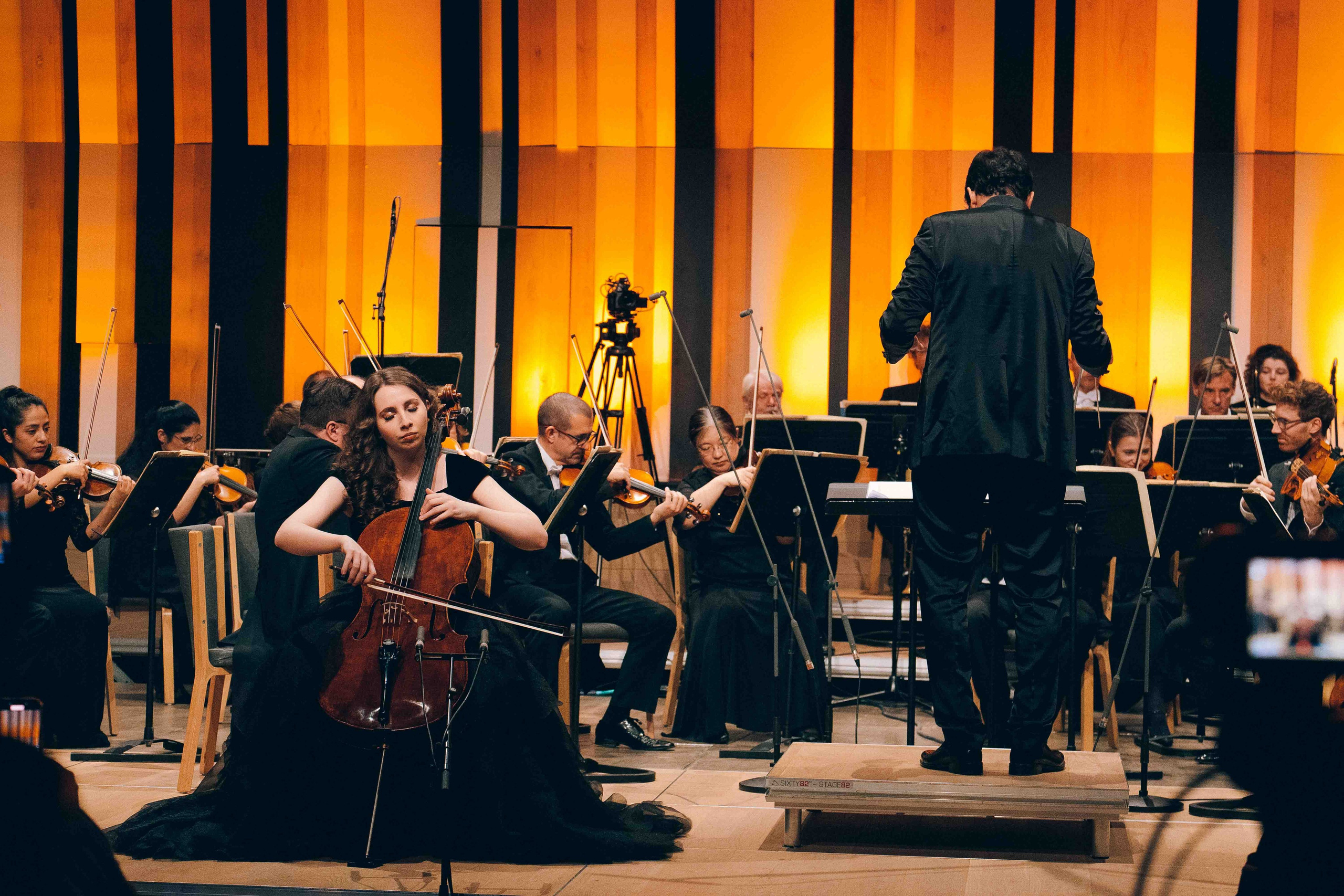 BUDAPEST MUSIC CENTER. Wedding&Event photographer Ismail Rzayev in Baku