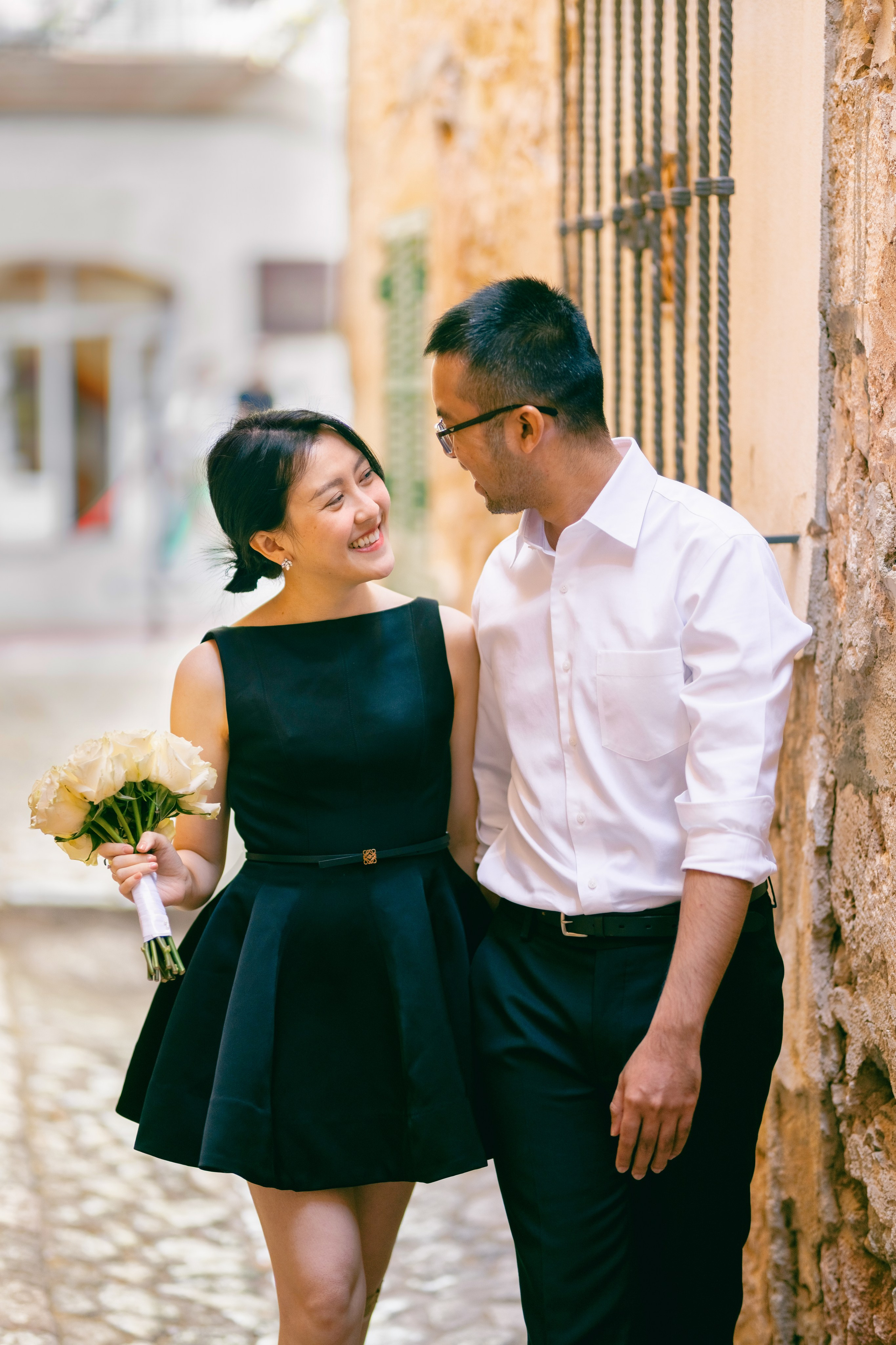 Romantic Couple Photoshoot in Valldemossa. Photographer in Mallorca