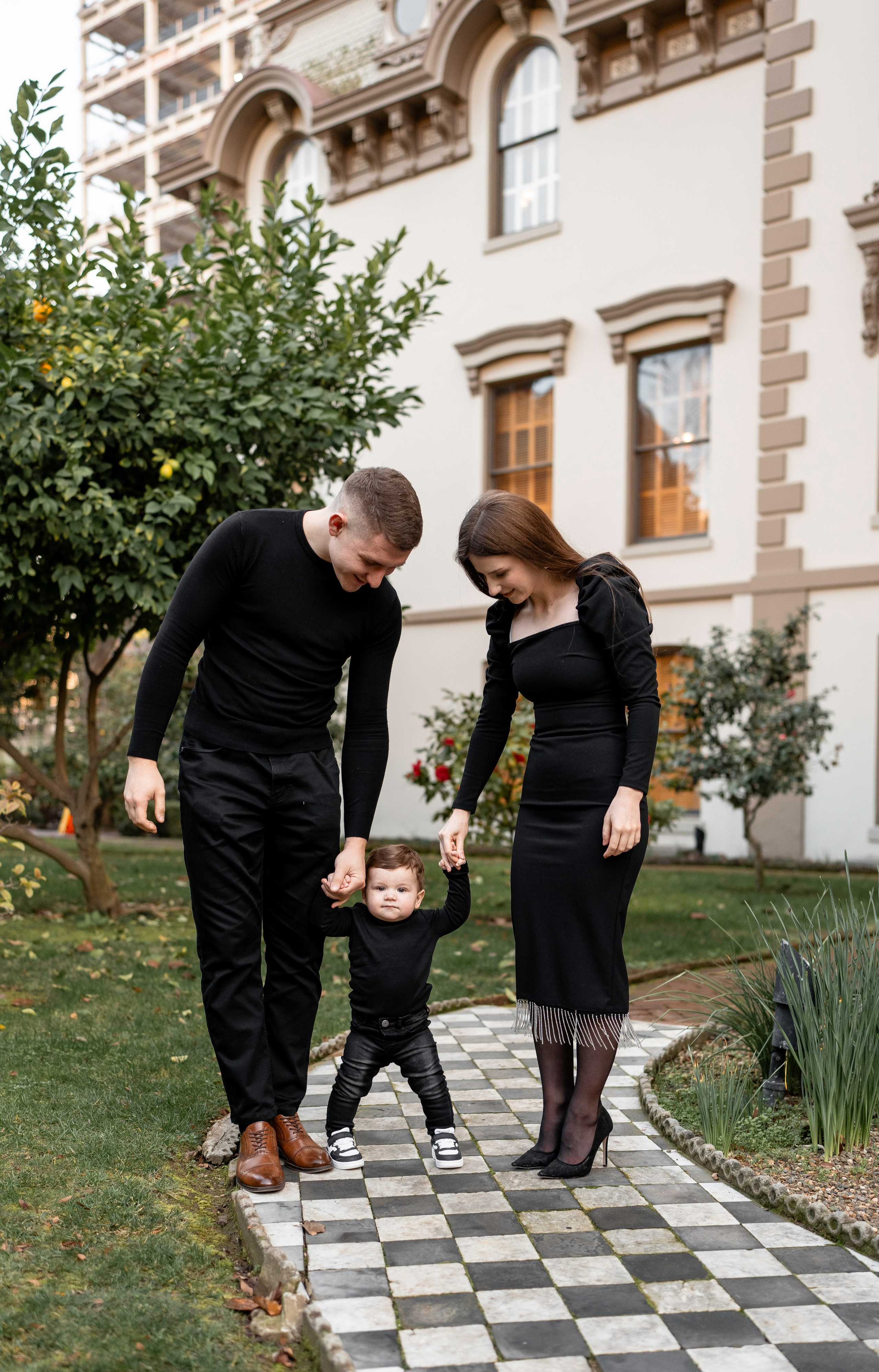 Artem, Nadia & Elisha. Family photographer in Sacramento | Sofia Pavenko