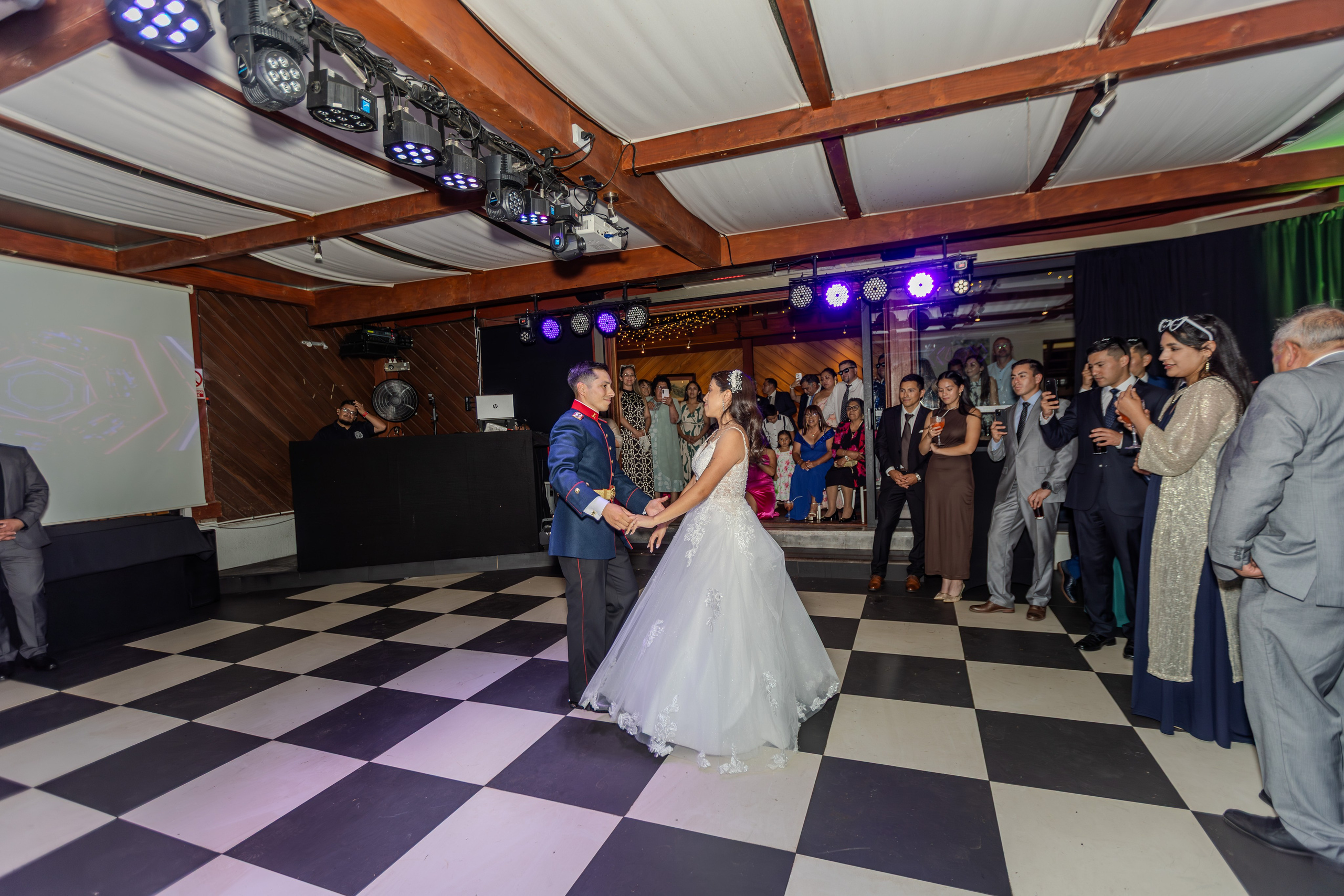 Belén y Nicolas. Dinka & Emilio - El arte de preservar lo que no se repite