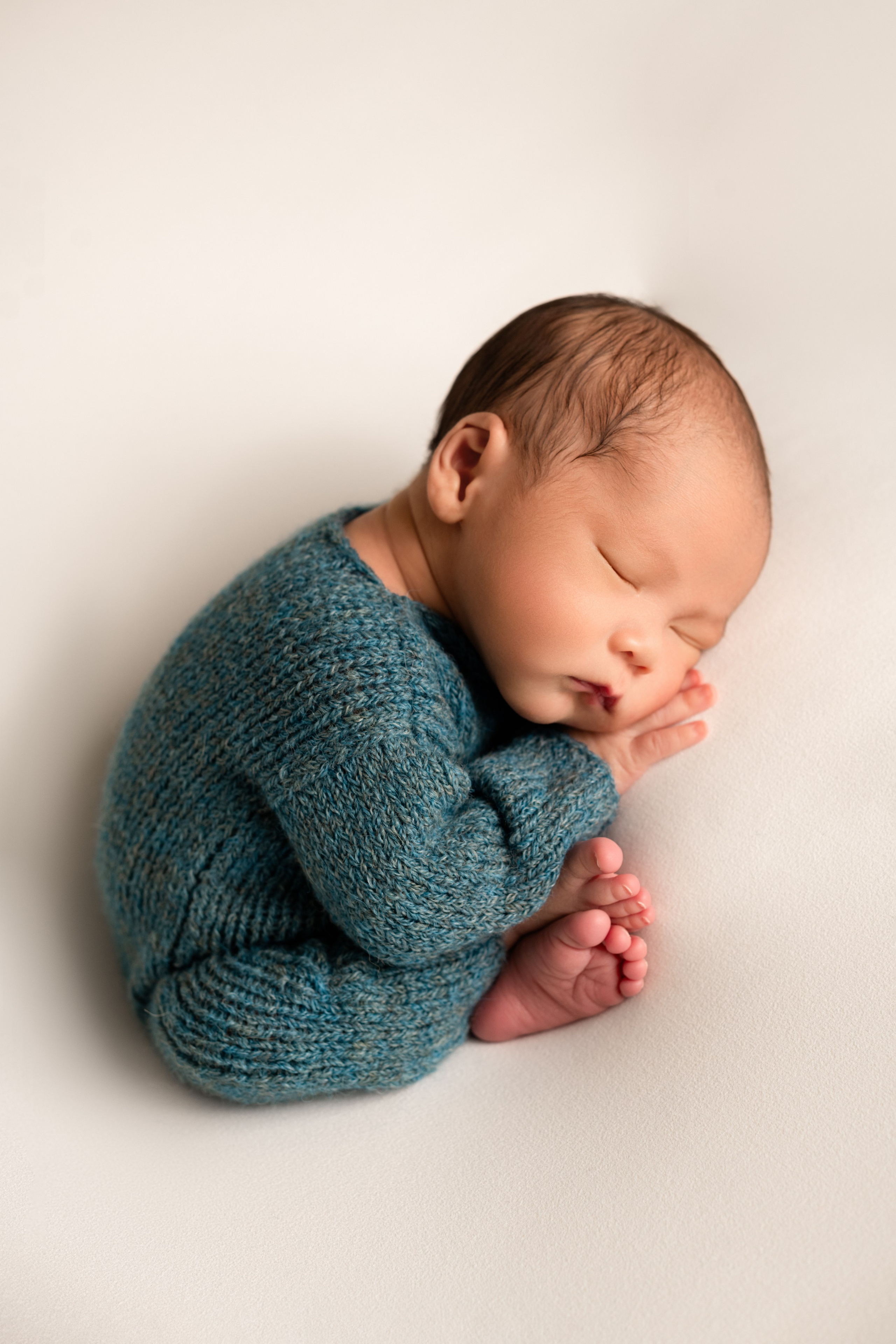 Newborn. Newborn photographer Sacramento