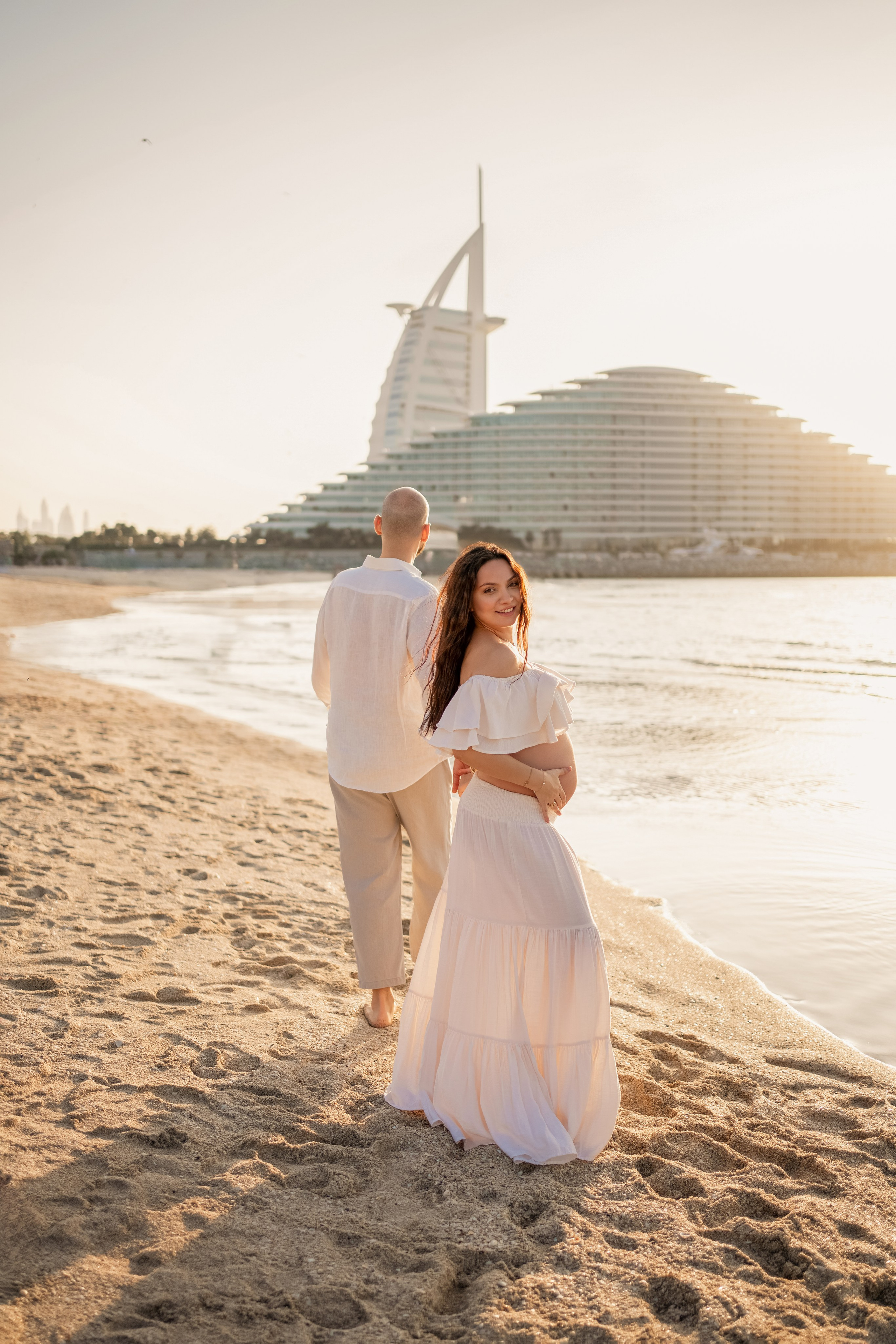 Sunset by the Burj Al Arab. Angela Iakovleva — Family Photographer in Dubai
