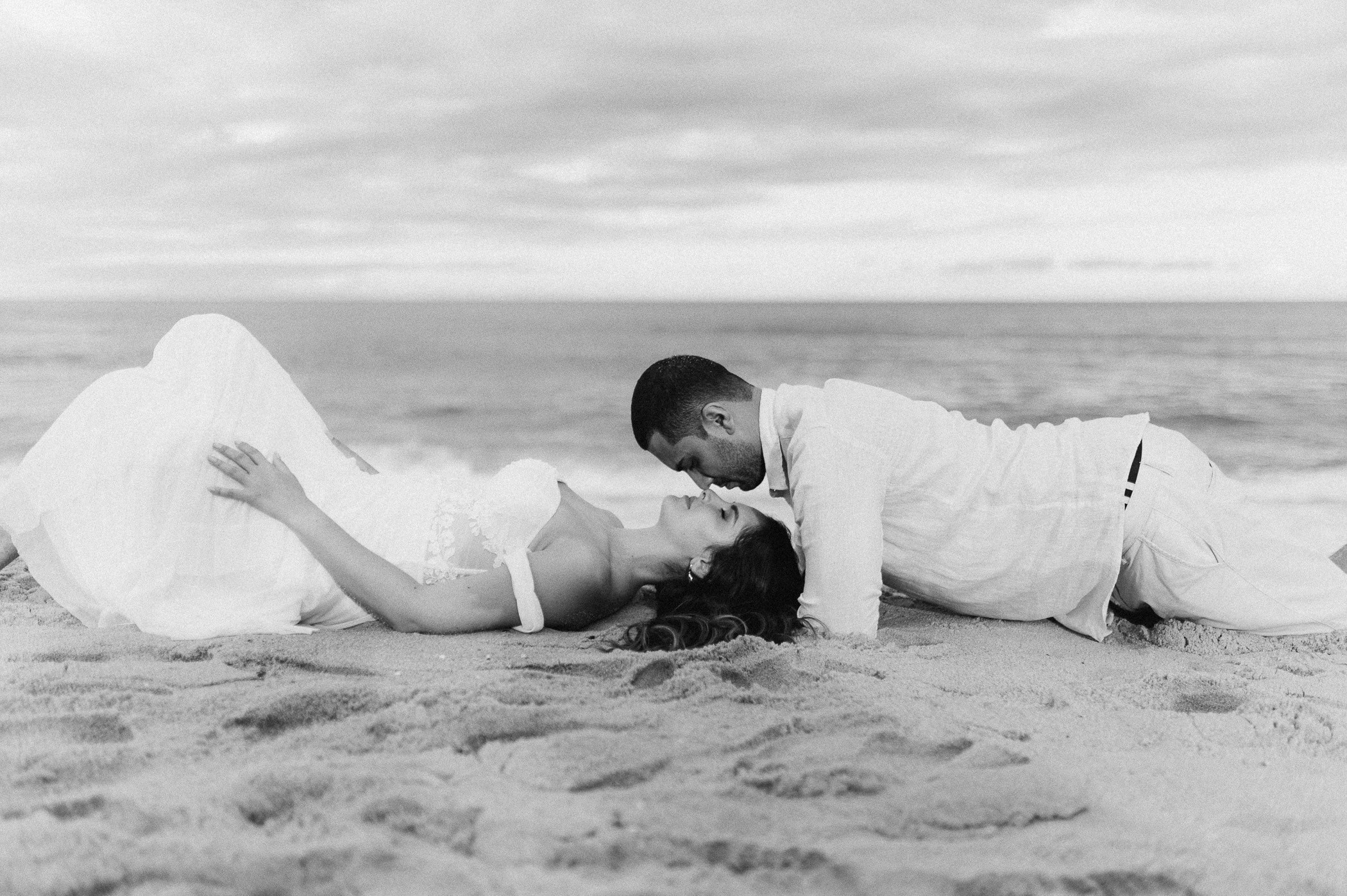 Samantha & Juliano | Ensaio de Casal na Praia de Ubatuba