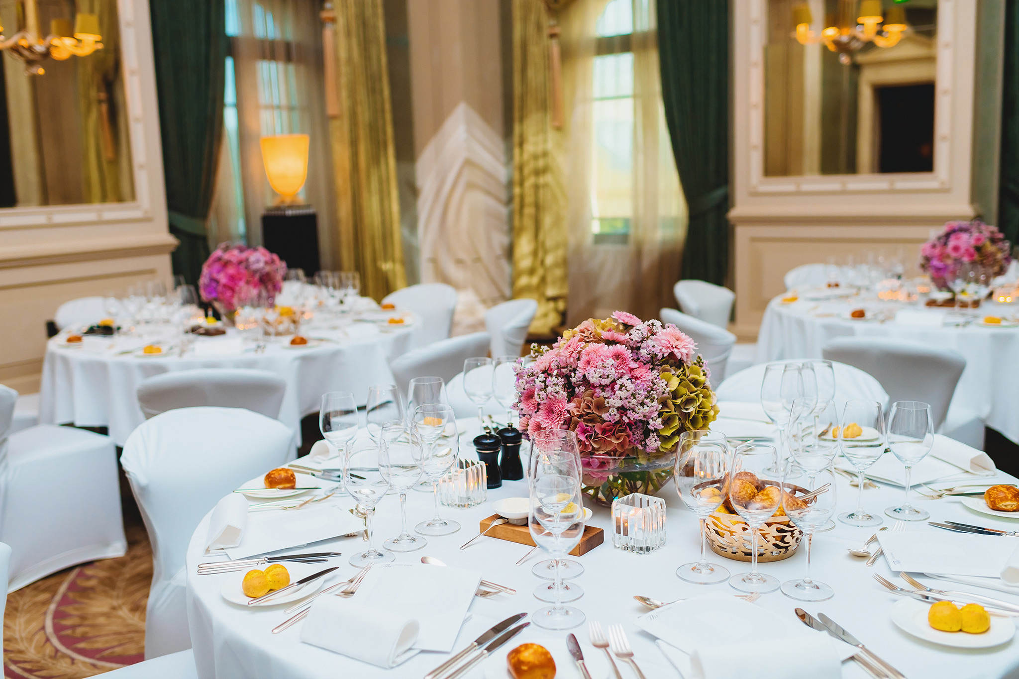 EUGENIA + DANIELE | CIVIL WEDDING, VILLA VILLETTE | CHAM, SWITZERLAND. HOME