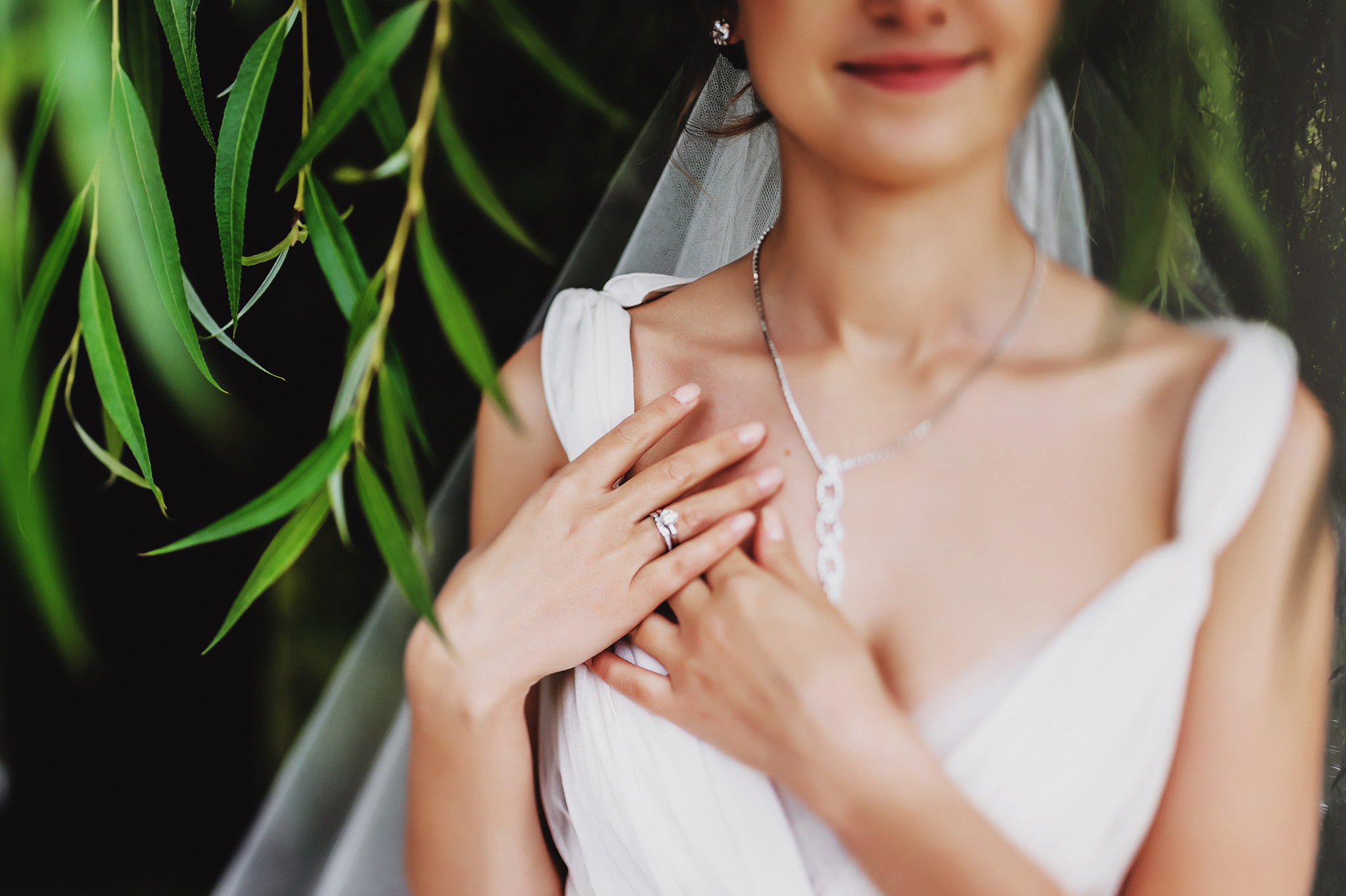 VICTORIA + VICTOR | CLASSY AND ELEGANT WEDDING. HOME