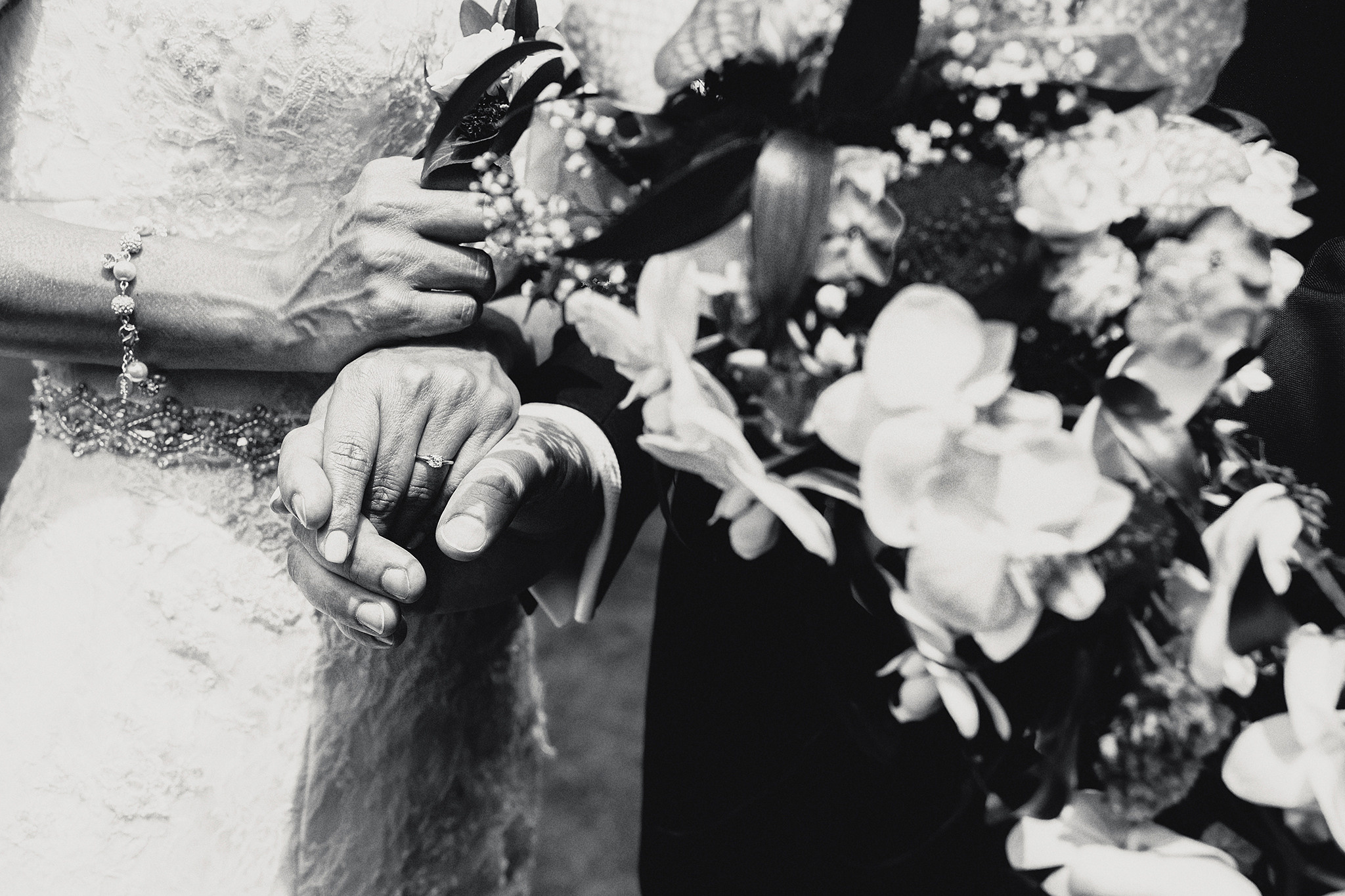 JAKUB + JESSICA | CIVIL WEDDING, ZÜRICH STADTHAUS | BELVOIR PARK | BLACK&WHITE. HOME