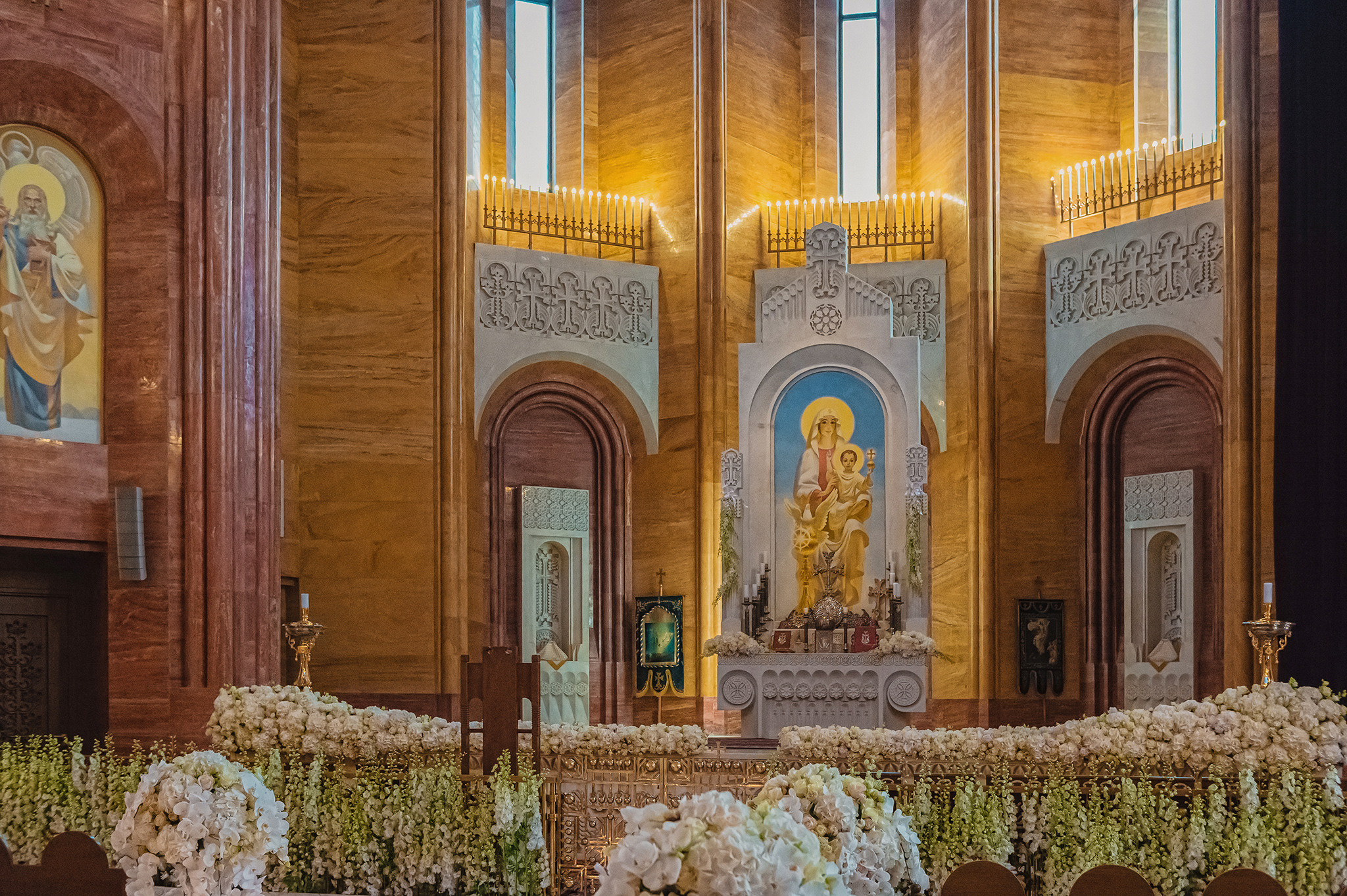 MARIA + GEORGIY | CHURCH WEDDING. HOME