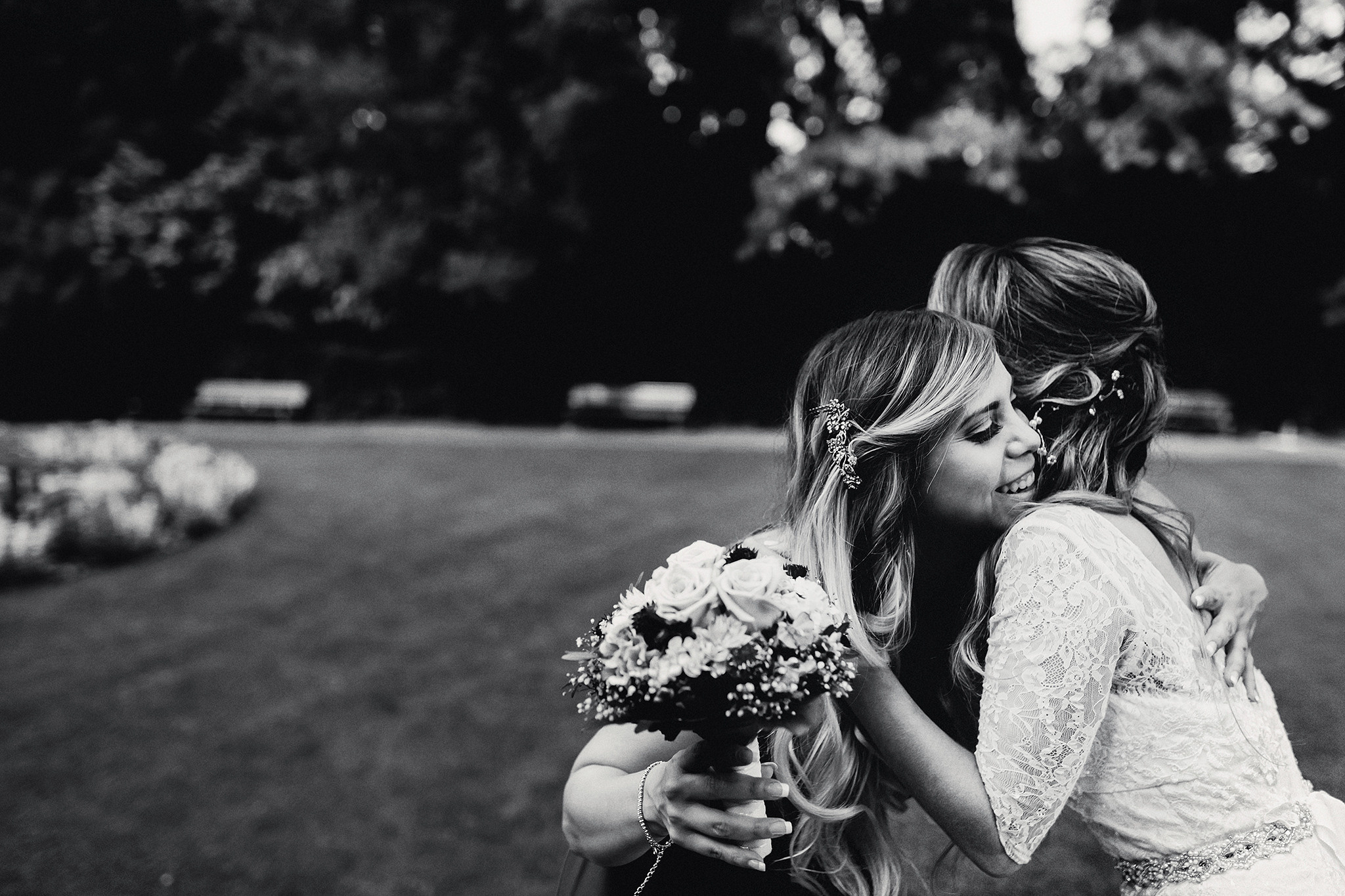 JAKUB + JESSICA | CIVIL WEDDING, ZÜRICH STADTHAUS | BELVOIR PARK | BLACK&WHITE. HOME