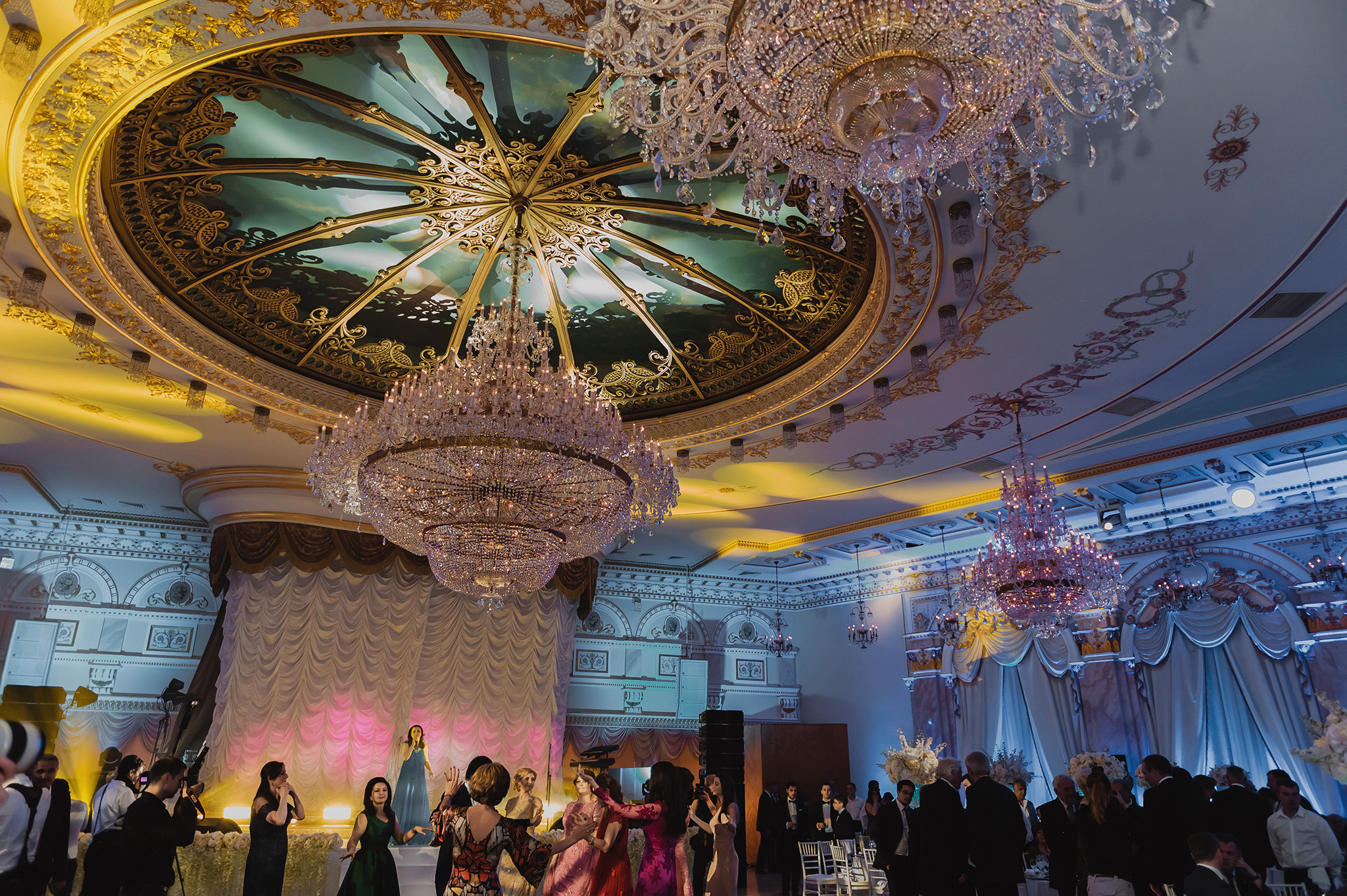 MARIA + GEORGIY | CHURCH WEDDING. HOME