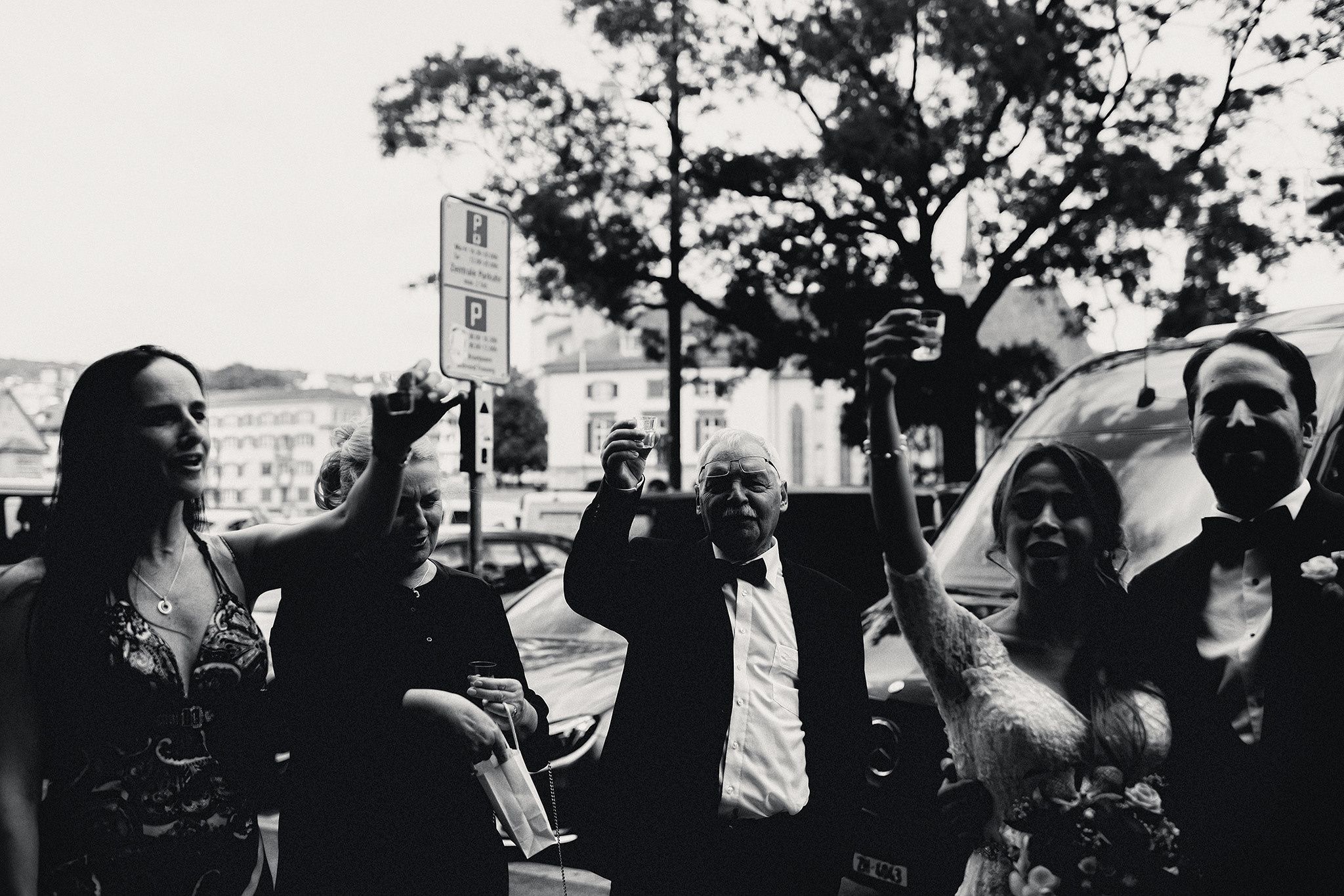 JAKUB + JESSICA | CIVIL WEDDING, ZÜRICH STADTHAUS | BELVOIR PARK | BLACK&WHITE. HOME