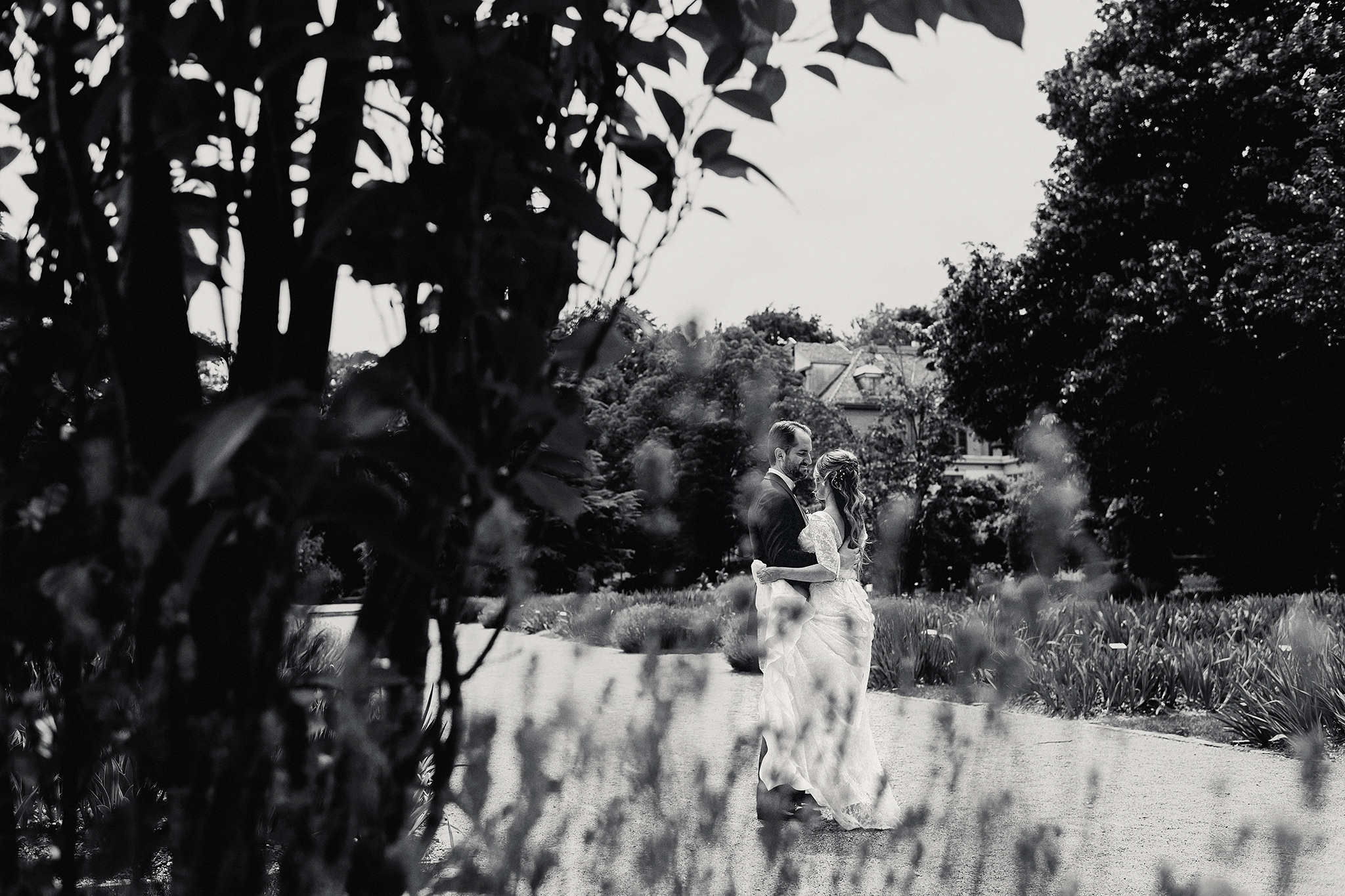 JAKUB + JESSICA | CIVIL WEDDING, ZÜRICH STADTHAUS | BELVOIR PARK | BLACK&WHITE. HOME