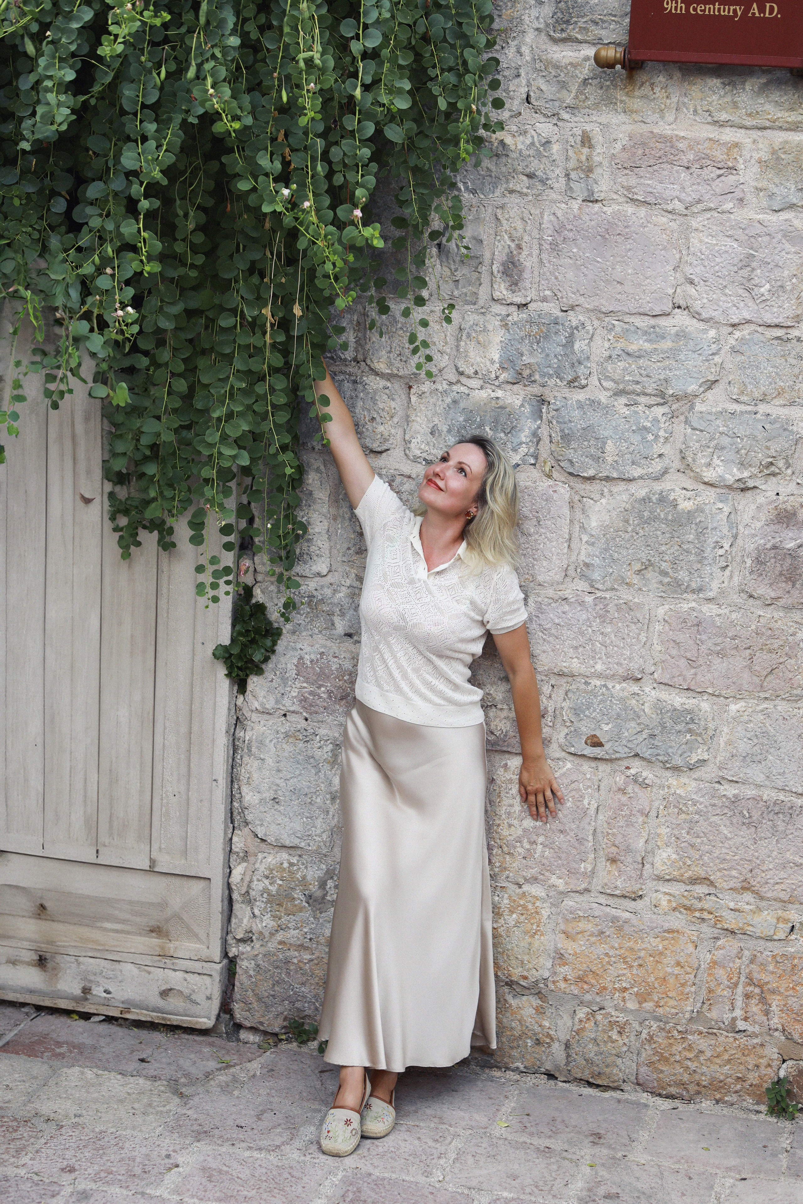 Family Walk in Budva Old Town. Фотограф в Черногории Валерия Комар