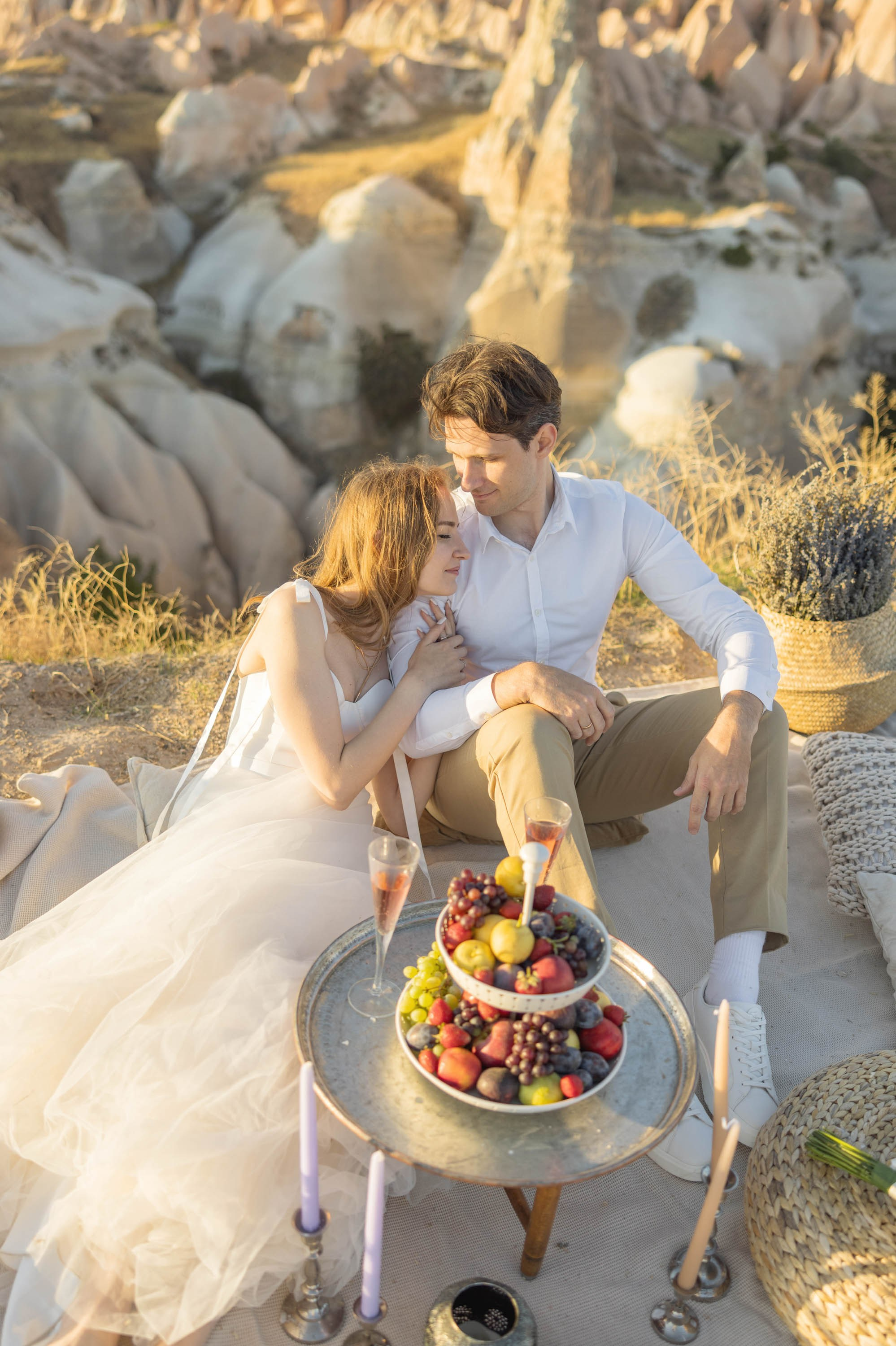 Wedding photo shoot in cappadocia. Julia Ganch I Fashion Wedding Photography I Cappadocia Turkey
