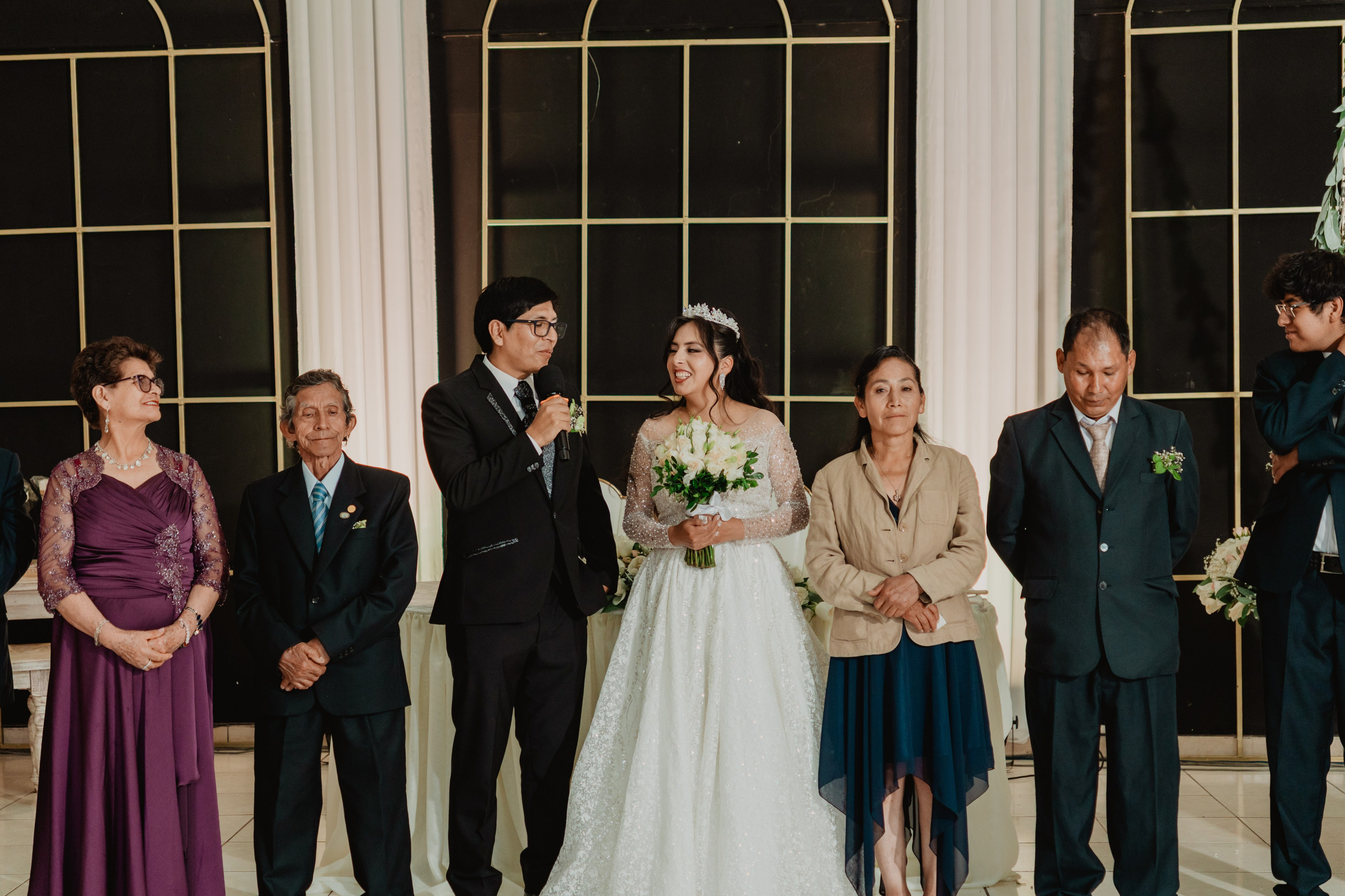 FERNANDO + MARIBEL | BODA RELIGIOSA. Studio KVTA | Fotografía y Video de Bodas en Arequipa