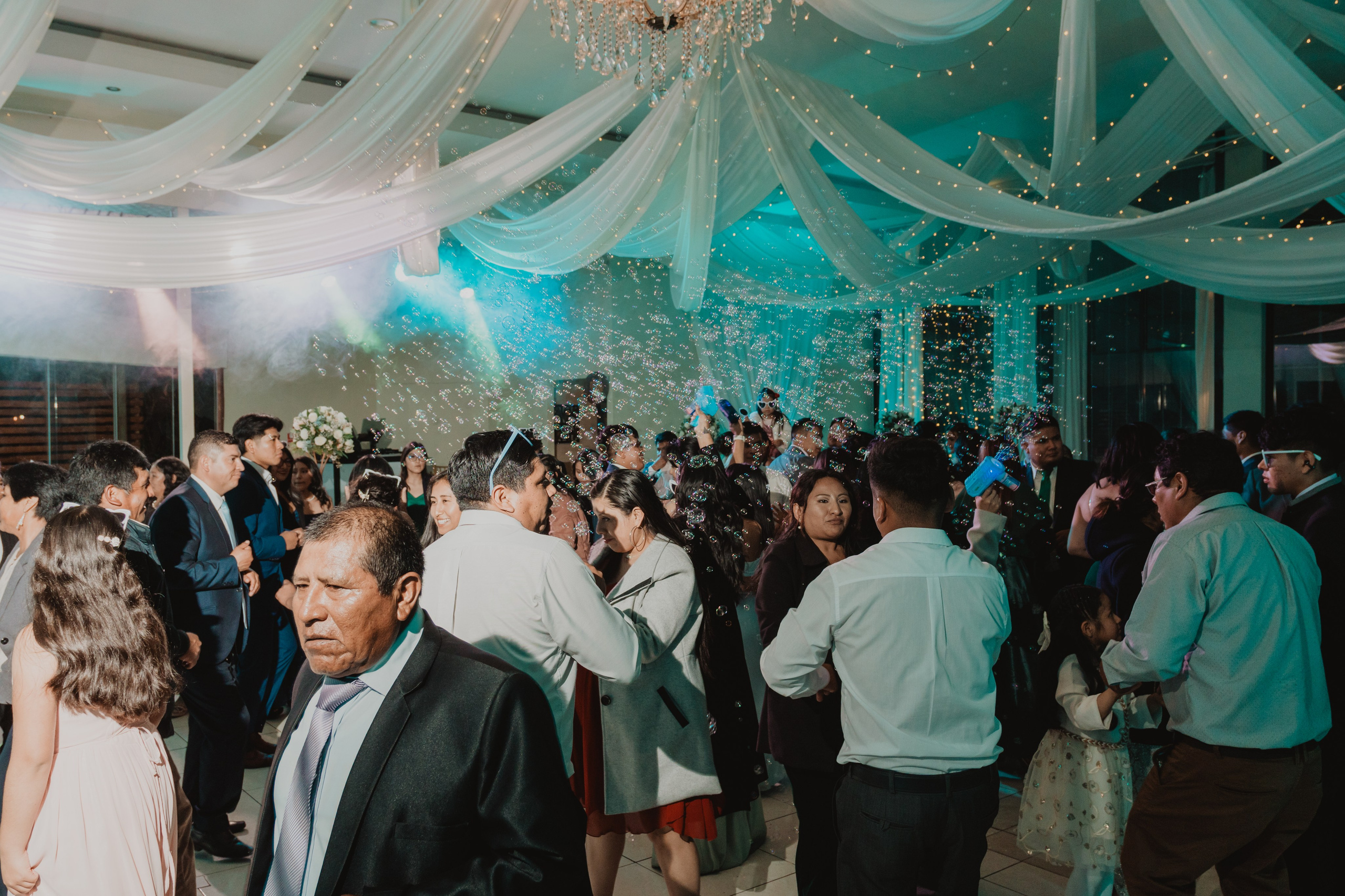 STEISY + EMMANUEL | BODA RELIGIOSA. Studio KVTA | Fotografía y Video de Bodas en Arequipa
