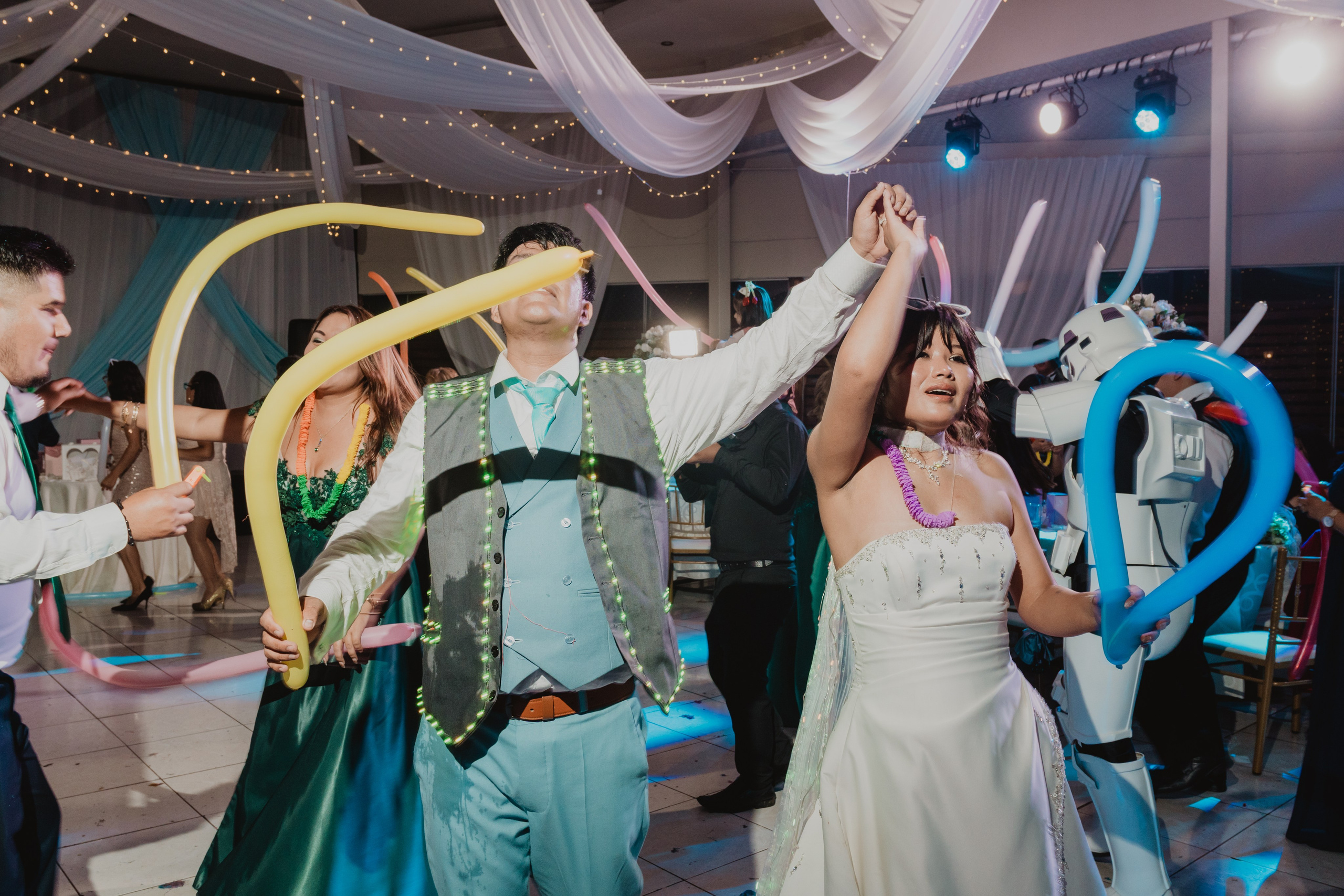 STEISY + EMMANUEL | BODA RELIGIOSA. Studio KVTA | Fotografía y Video de Bodas en Arequipa