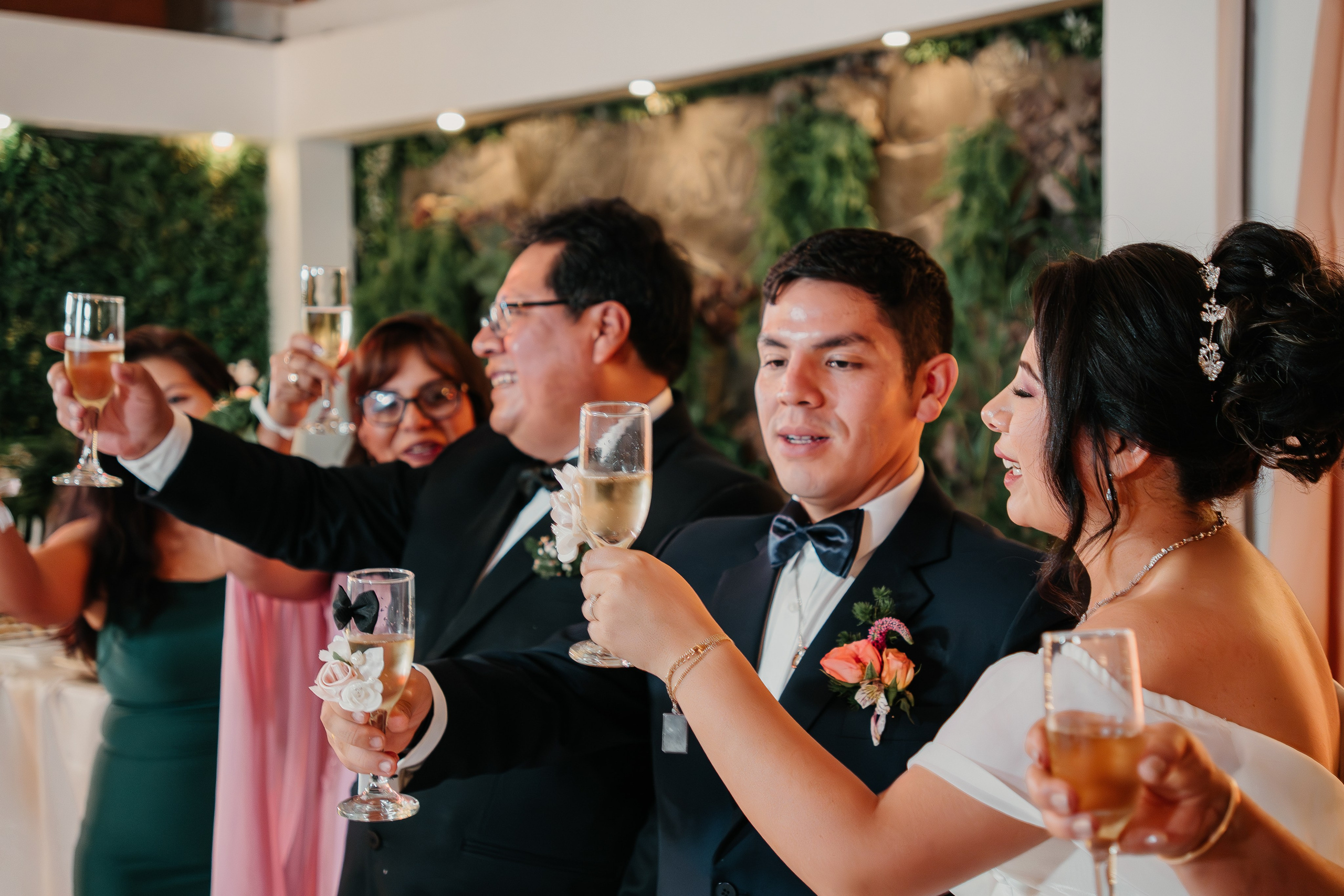 ALEJANDRA + RODRIGO BODA RELIGIOSA. Studio KVTA | Fotografía y Video de Bodas en Arequipa