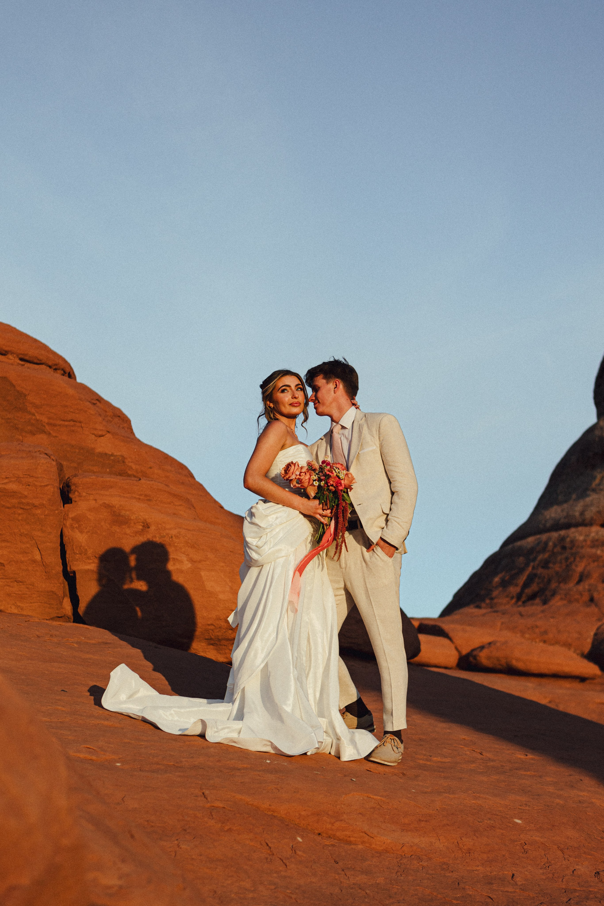 J&J at National Arches. Sara Eulalia | Virginia Photographer