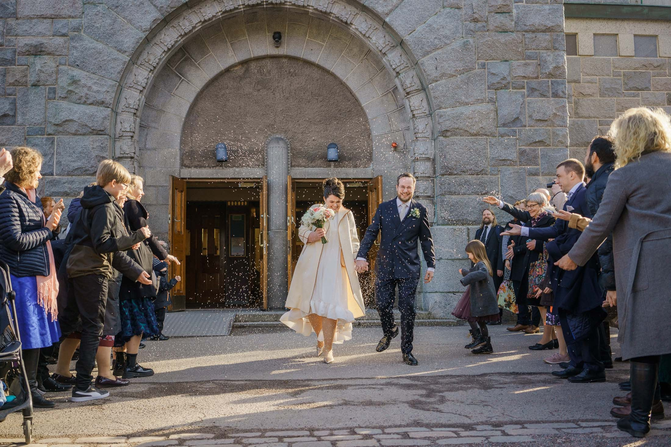 Keväthäät Kallion kirkossa ja Meripaviljongissä