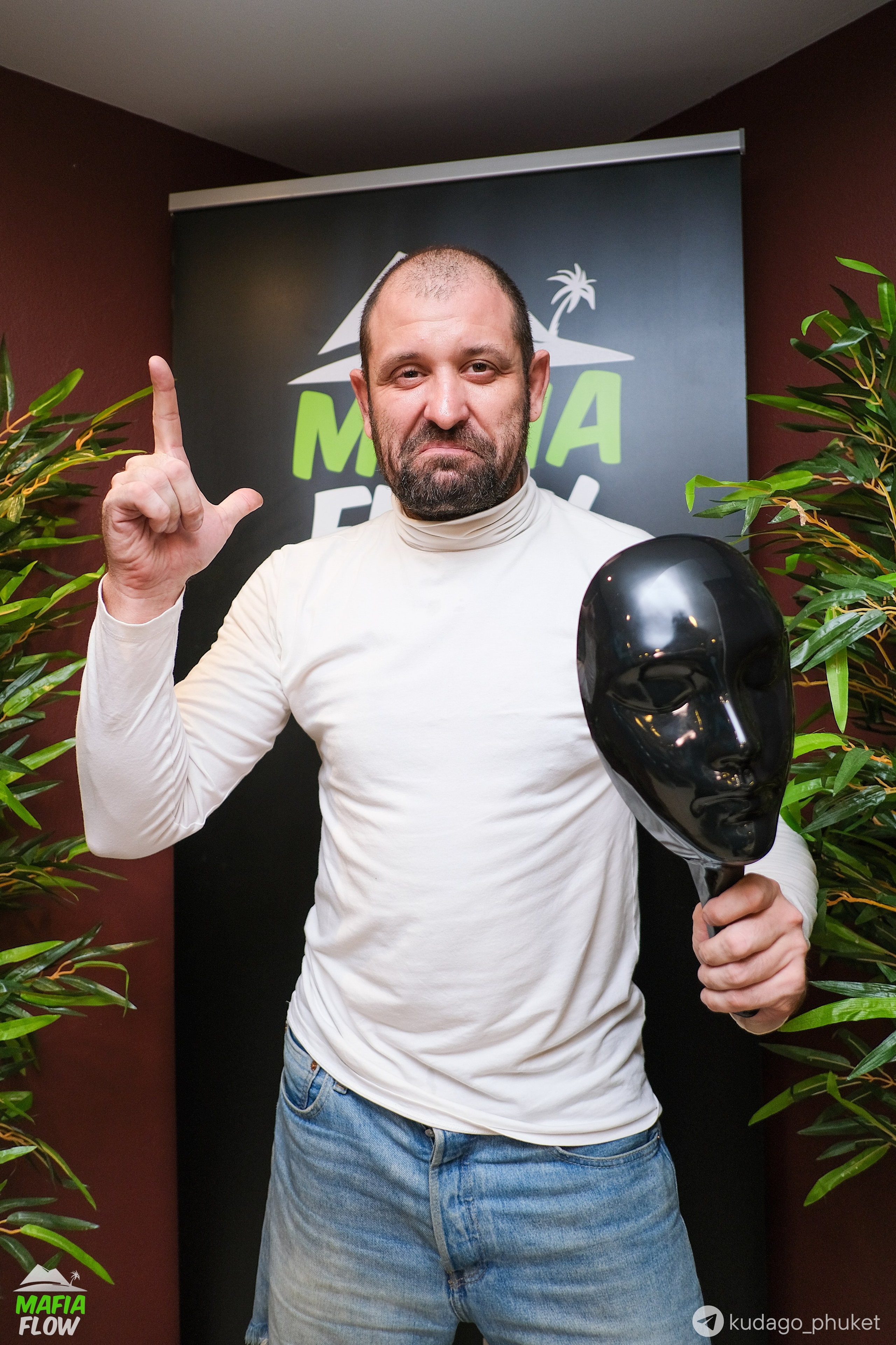 Игра Mafia | Фоторепортаж | Афиша | DAVAYSXODIM.com PHUKET. АФИША|ФОТОРЕПОРТАЖИ|ИВЕНТЫ|ПХУКЕТ