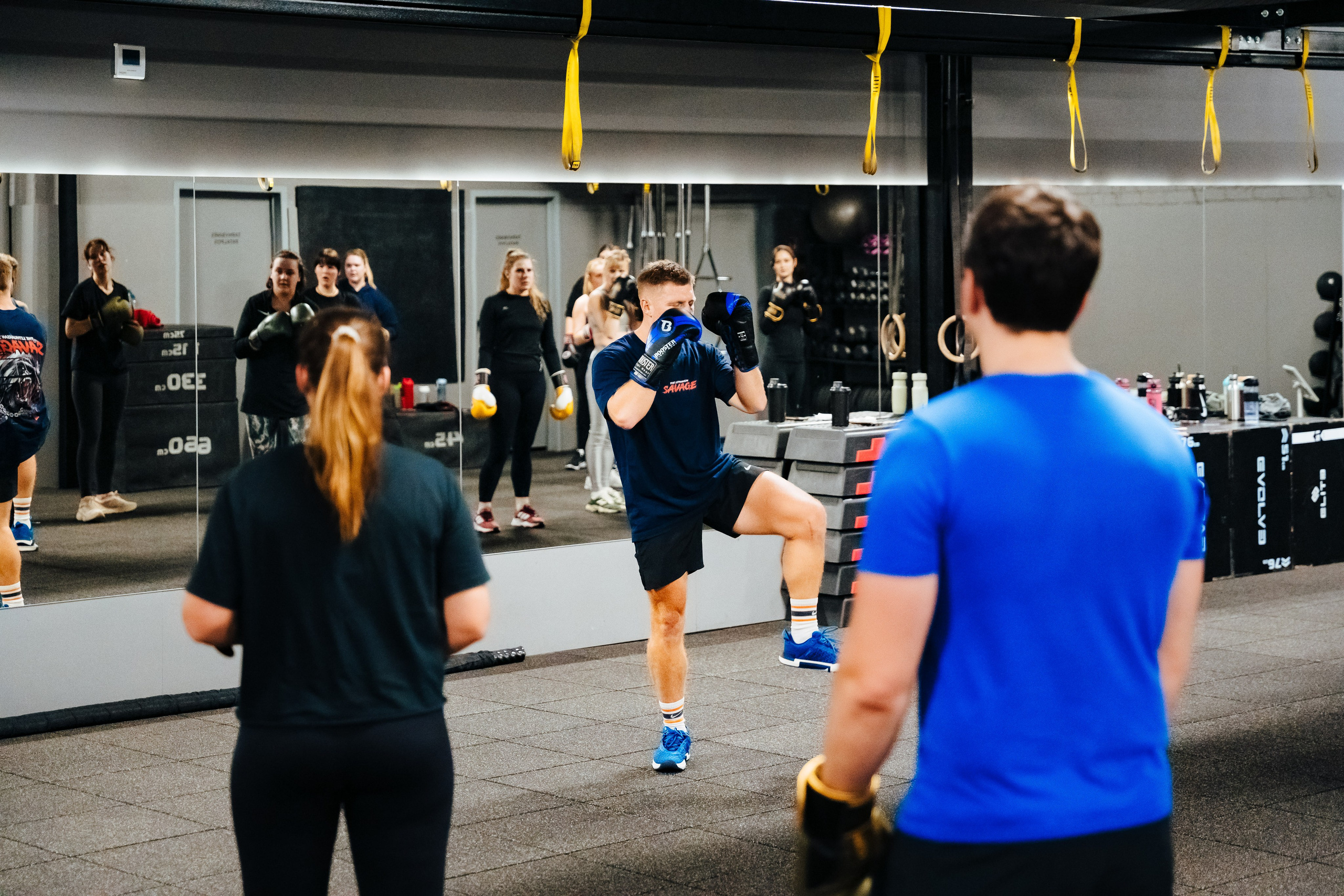 Gym+ Muay Thai. OnePIXEL