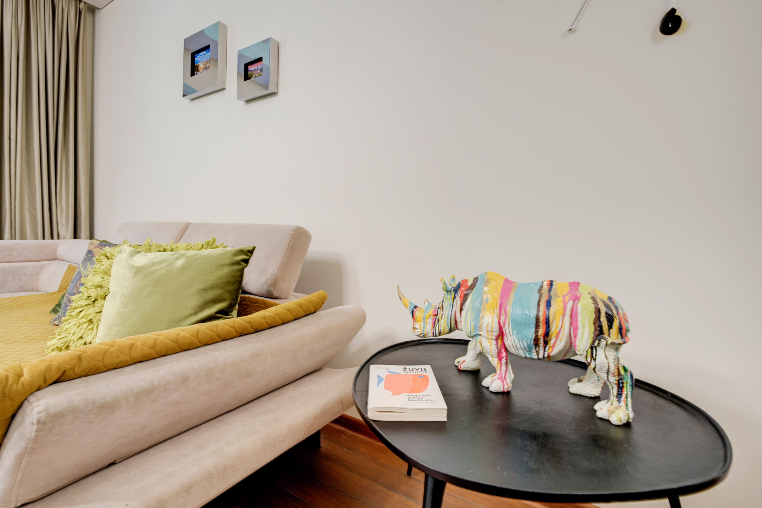 Mokslininkų g. 7. Elina Sapiega fotografė Vilniuje