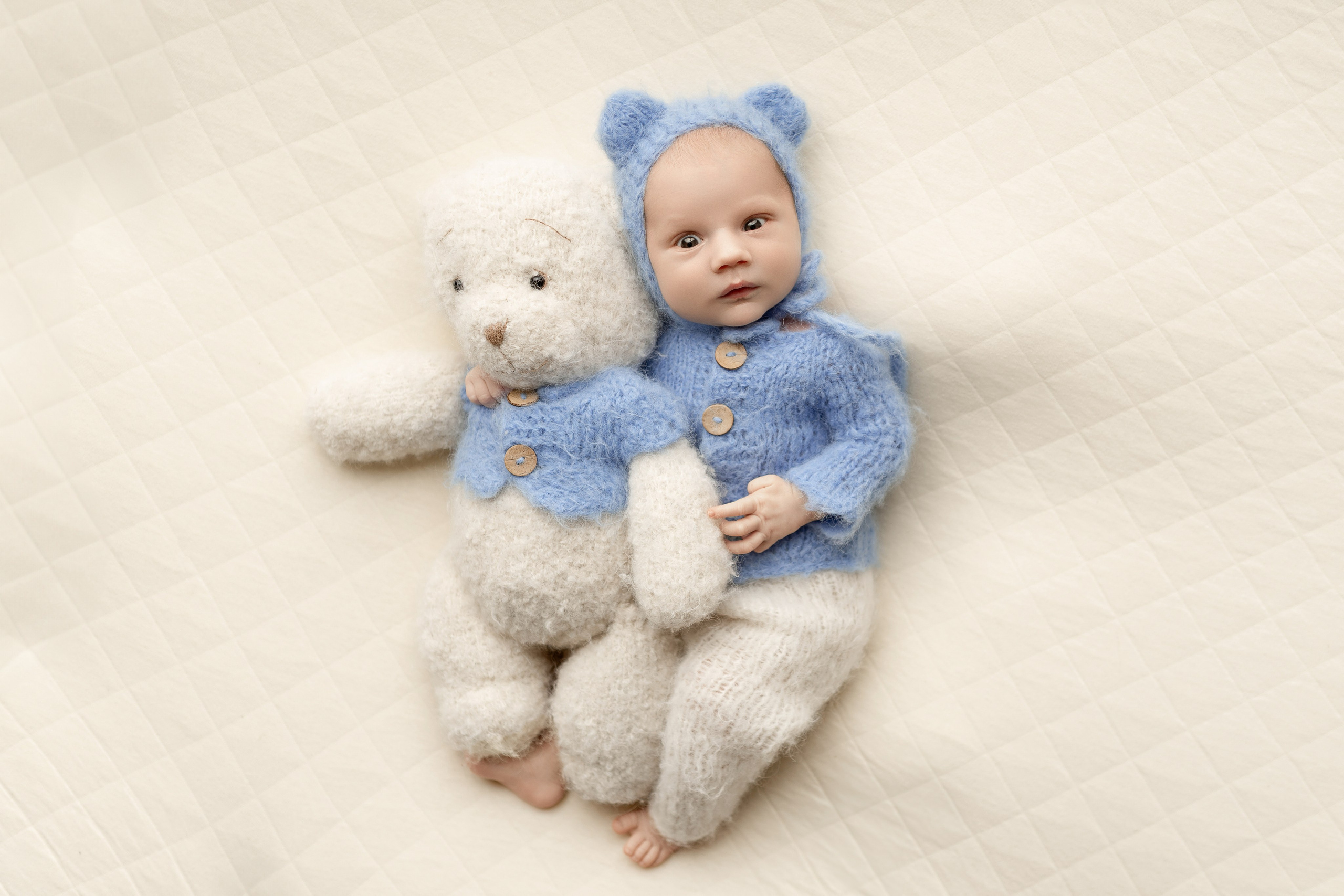 Esu Aleksandra naujagimių ir kudikių fotografė iš Vilniaus