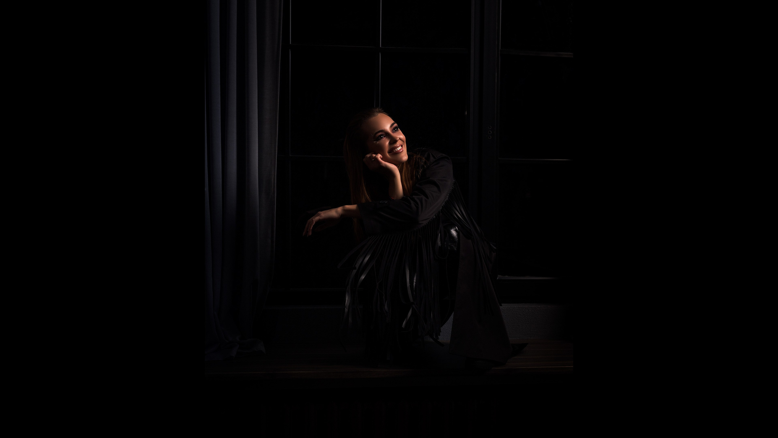 Naiste fotosessioon. Tony fotograaf ja videograaf Tallinnas