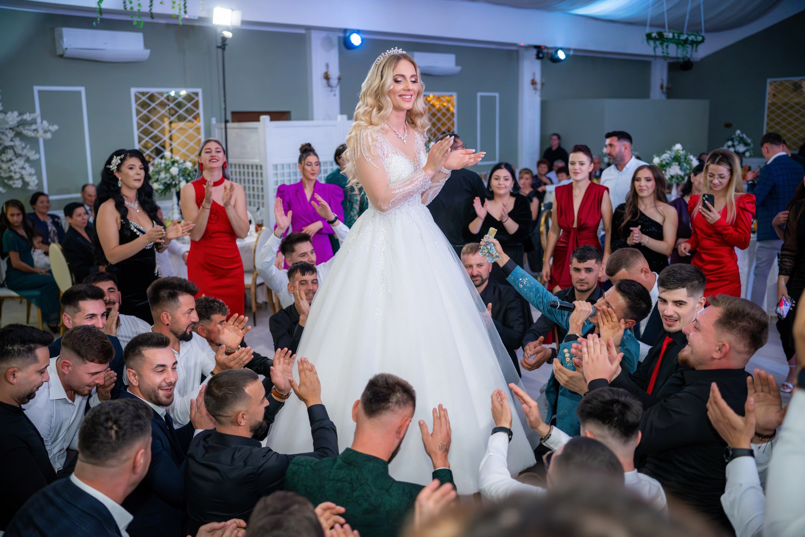 Mireasa în ziua nunții – emoție, eleganță și momente autentice | Fotograf nuntă