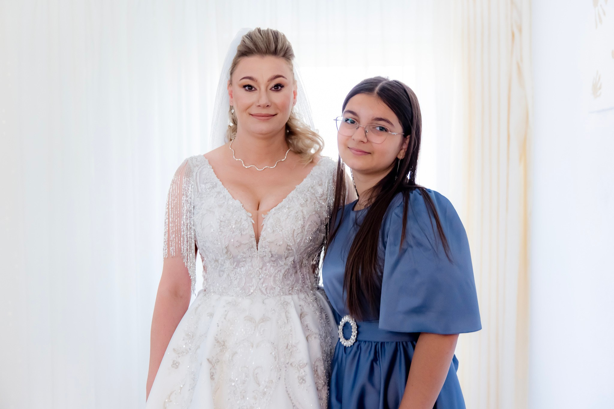 Mihai & Oana. Servicii foto-video profesionale, pentru momente de neuitat