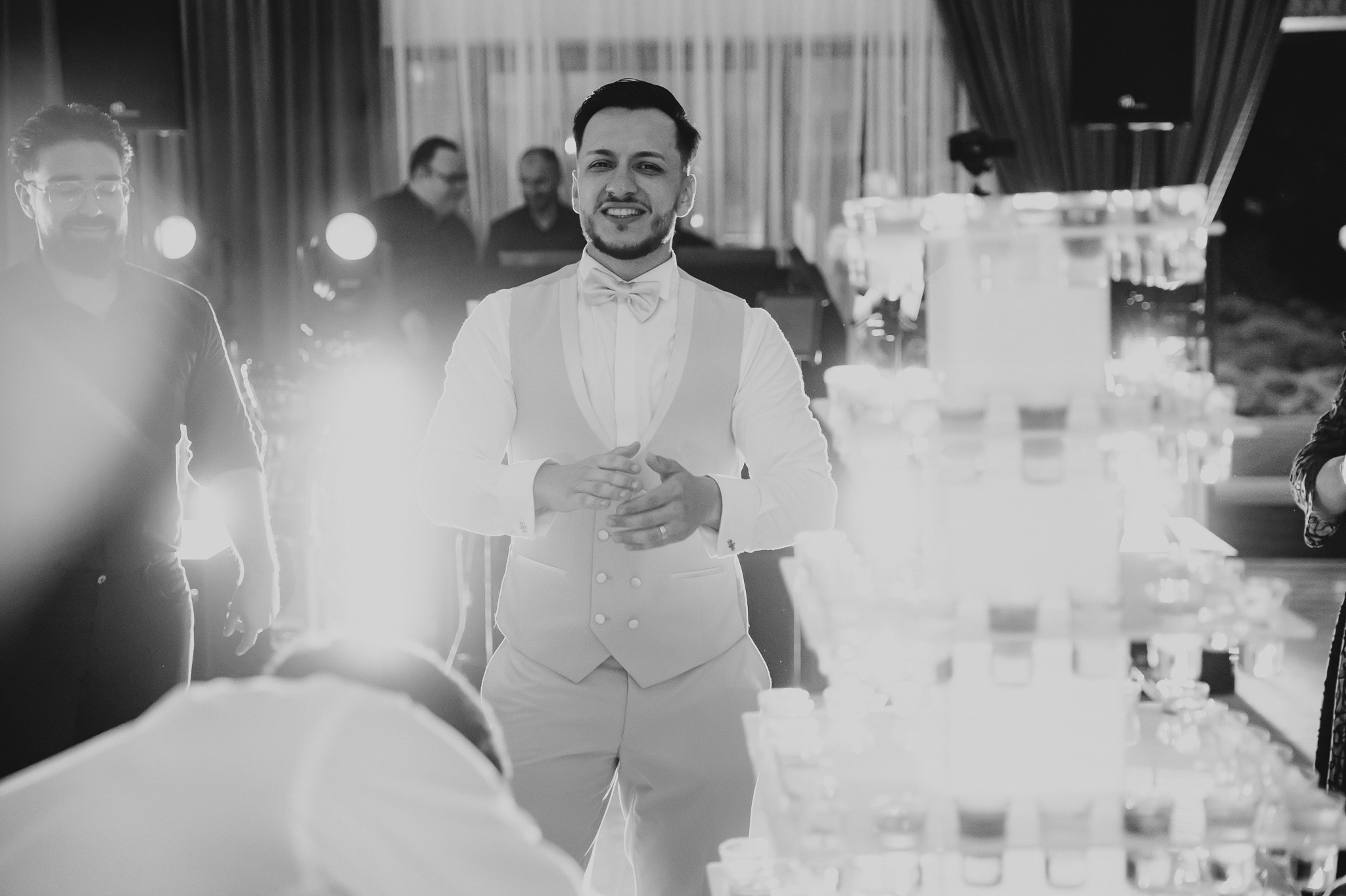 Ioana & Ionuț | Nuntă de poveste la Păstrăvăria Poiana din Mălini județul Suceava. Servicii foto-video profesionale, pentru momente de neuitat